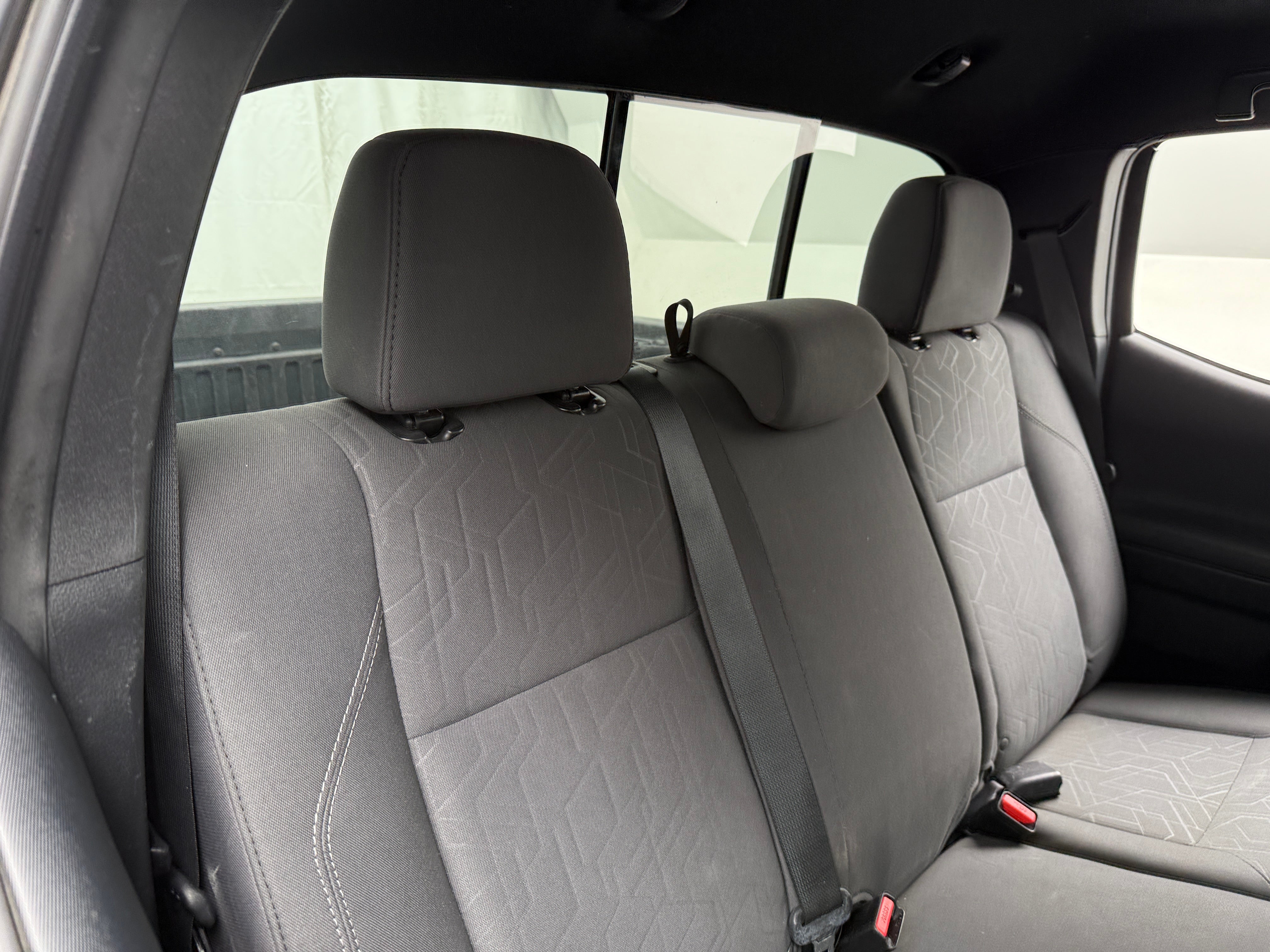 2017 Toyota Tacoma TRD Sport 6