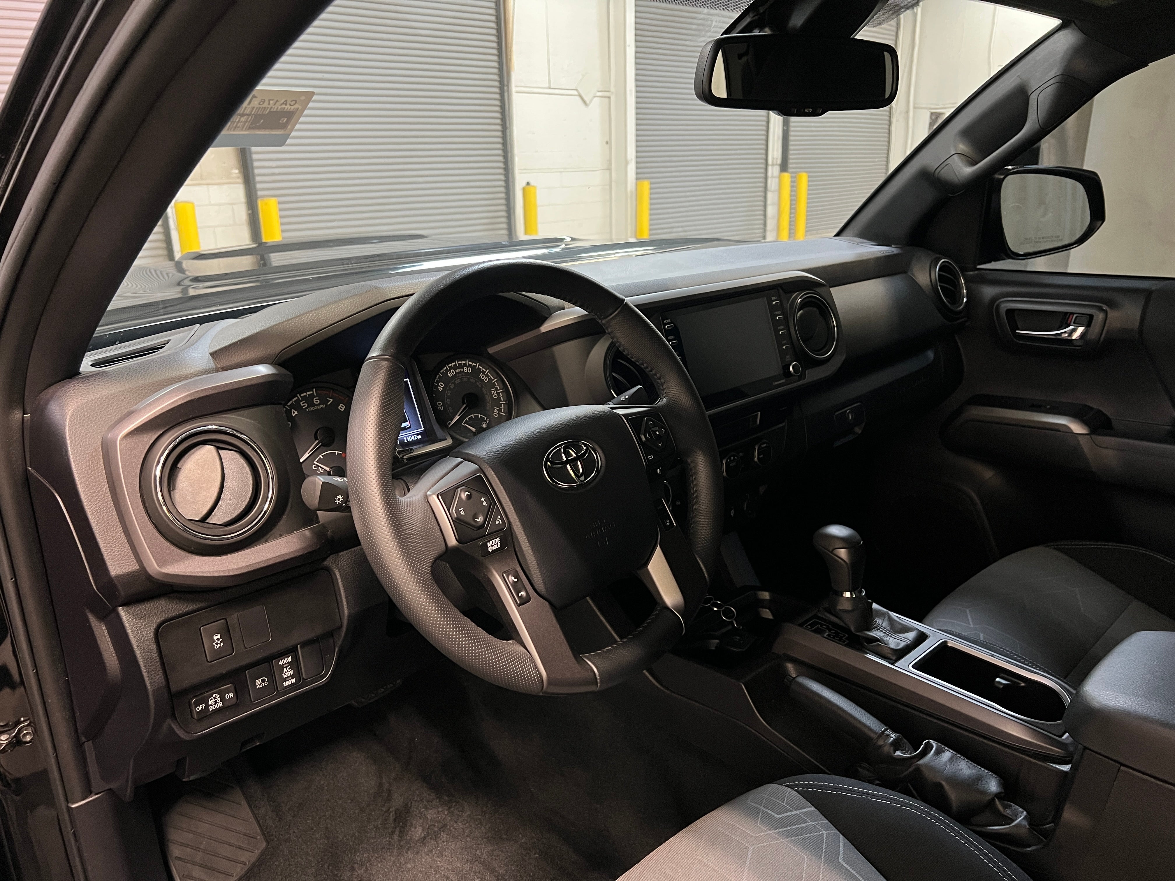 2023 Toyota Tacoma TRD Sport 3