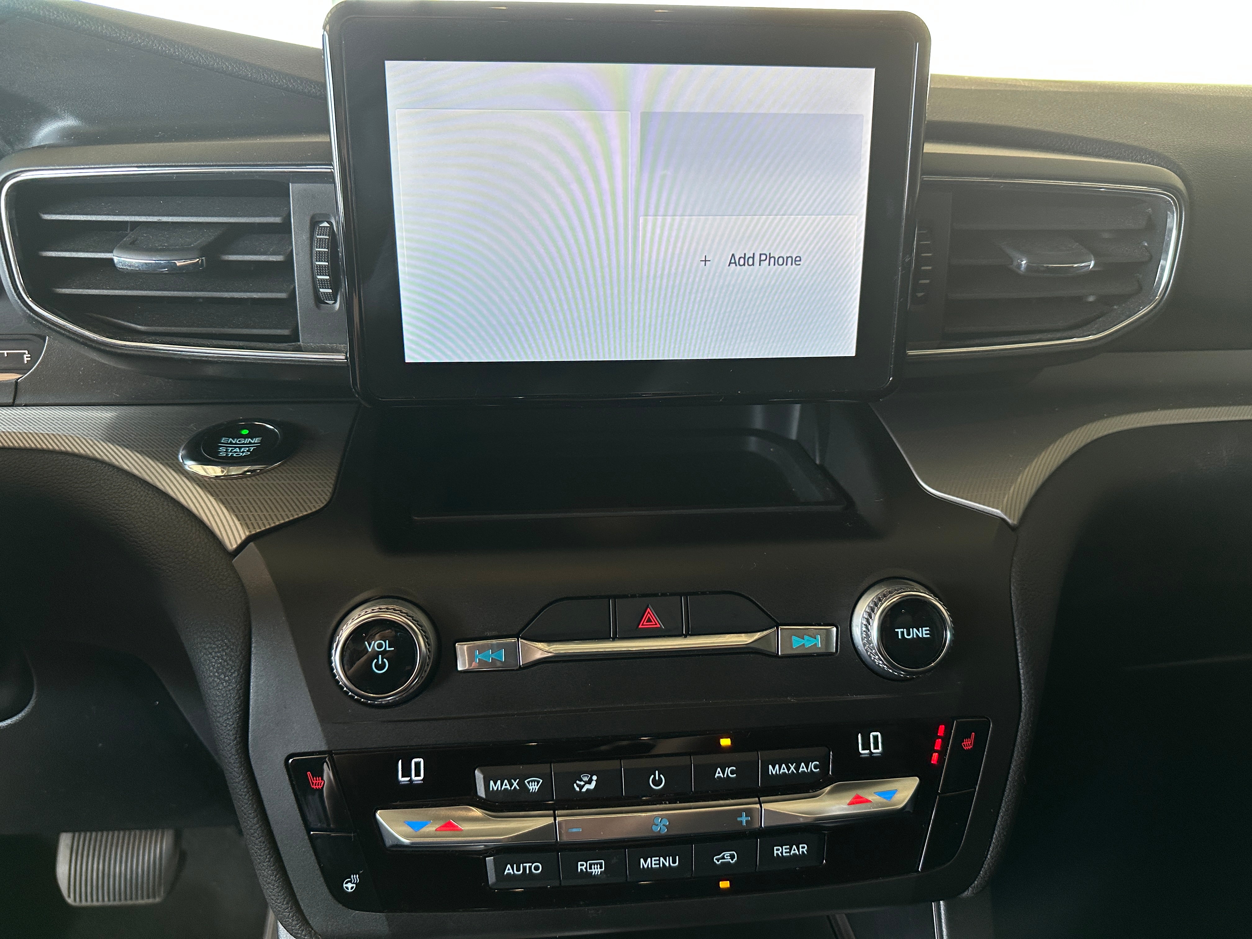 2020 Ford Explorer XLT 3