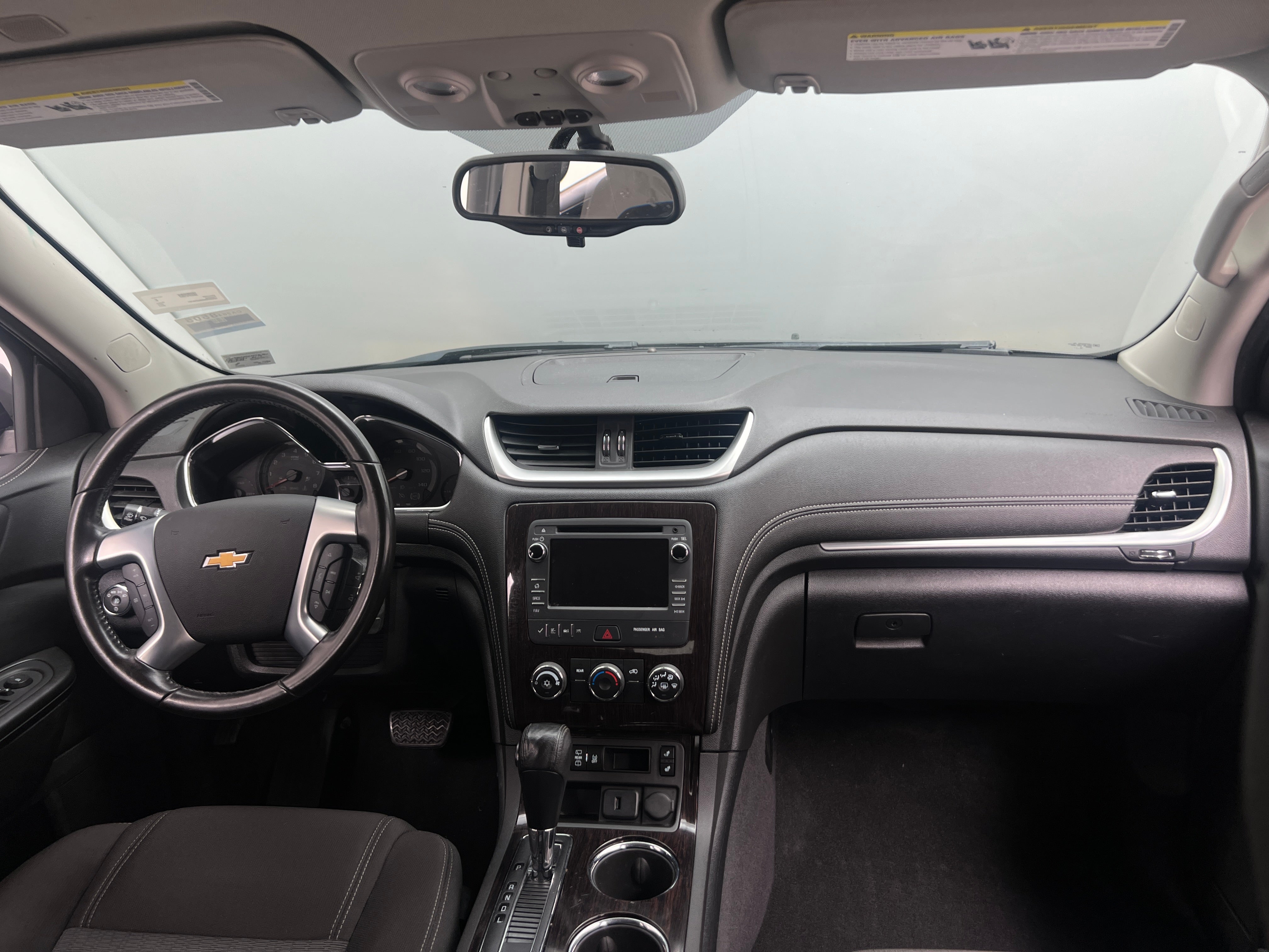 2017 Chevrolet Traverse LT 3