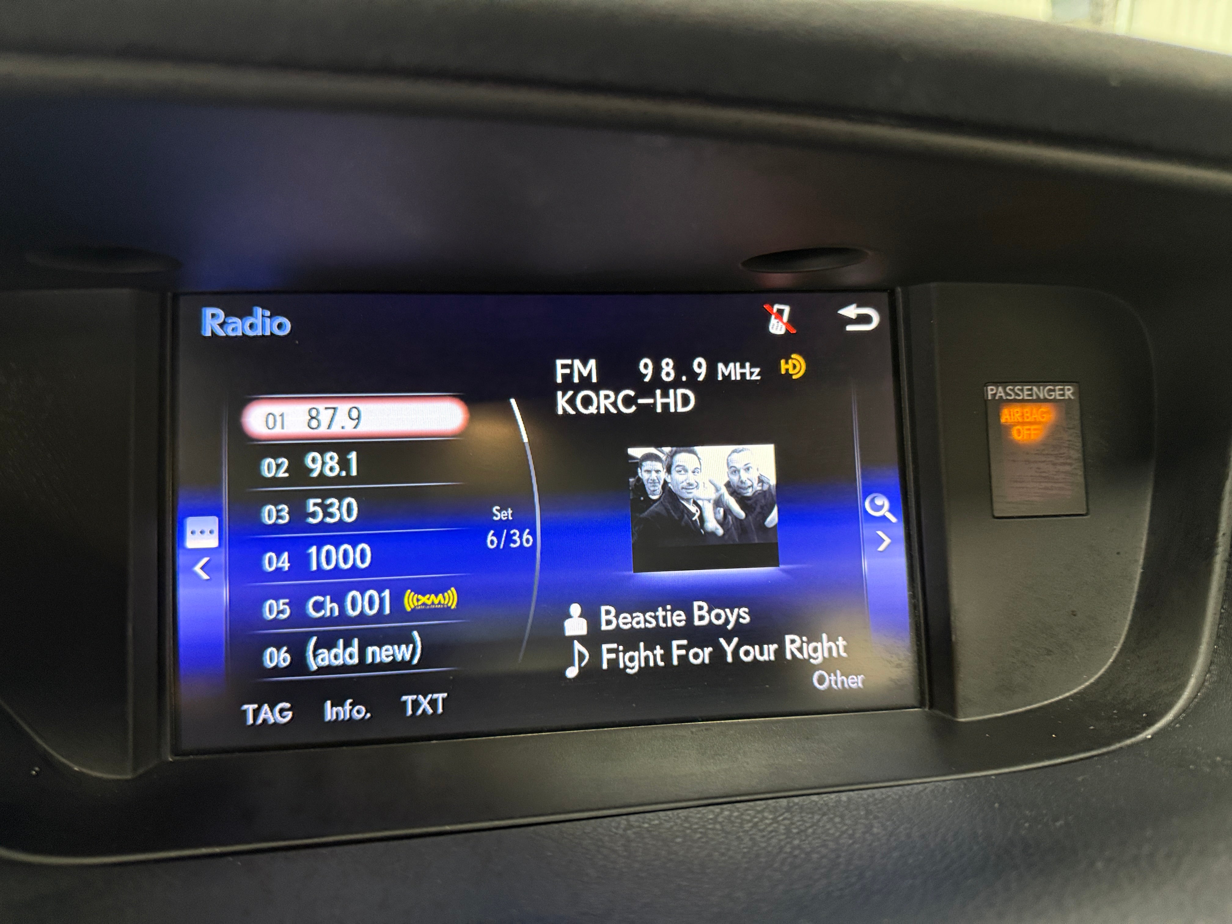 2016 Lexus ES 350 3