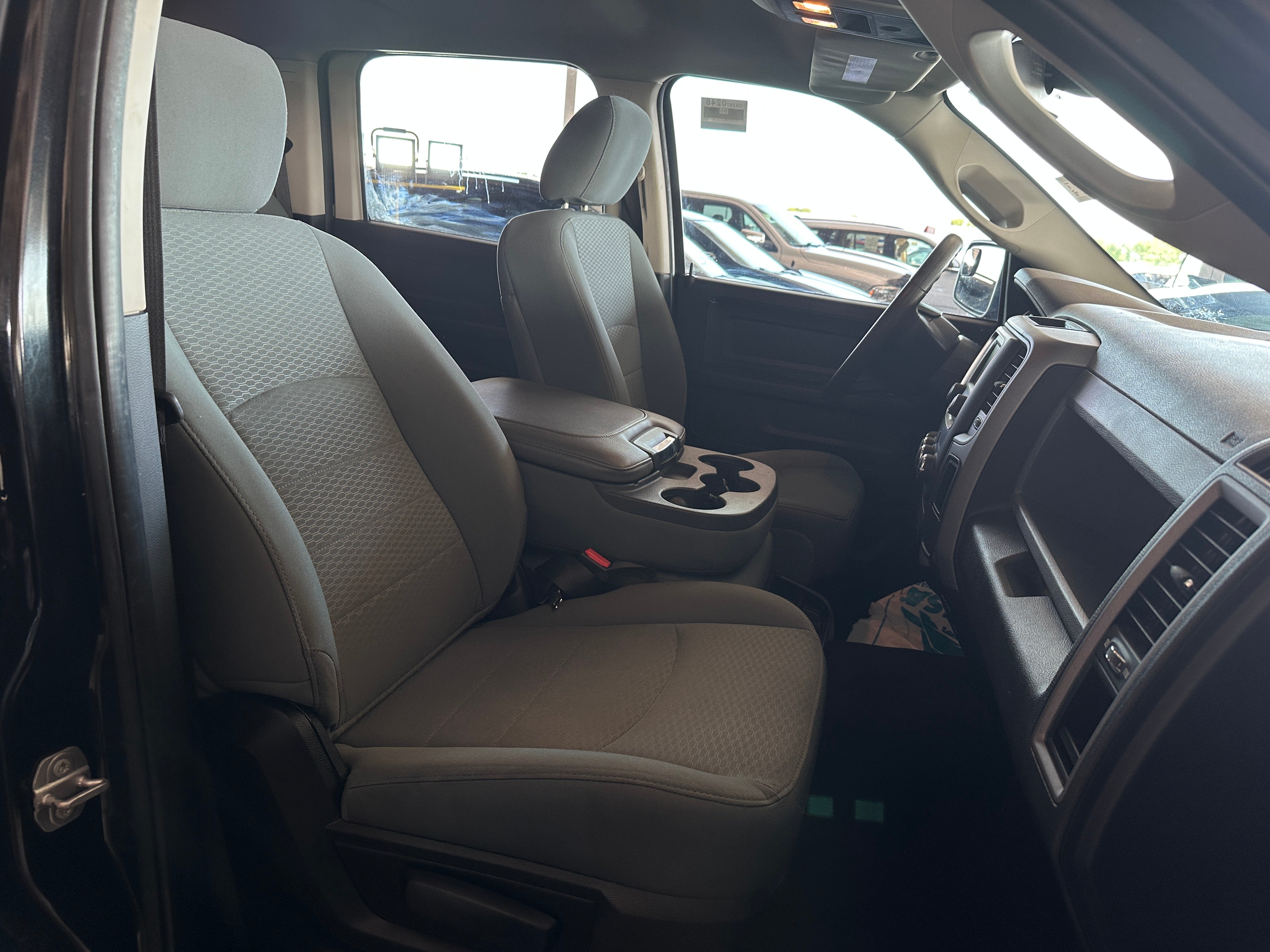 2016 RAM 1500 Tradesman 2