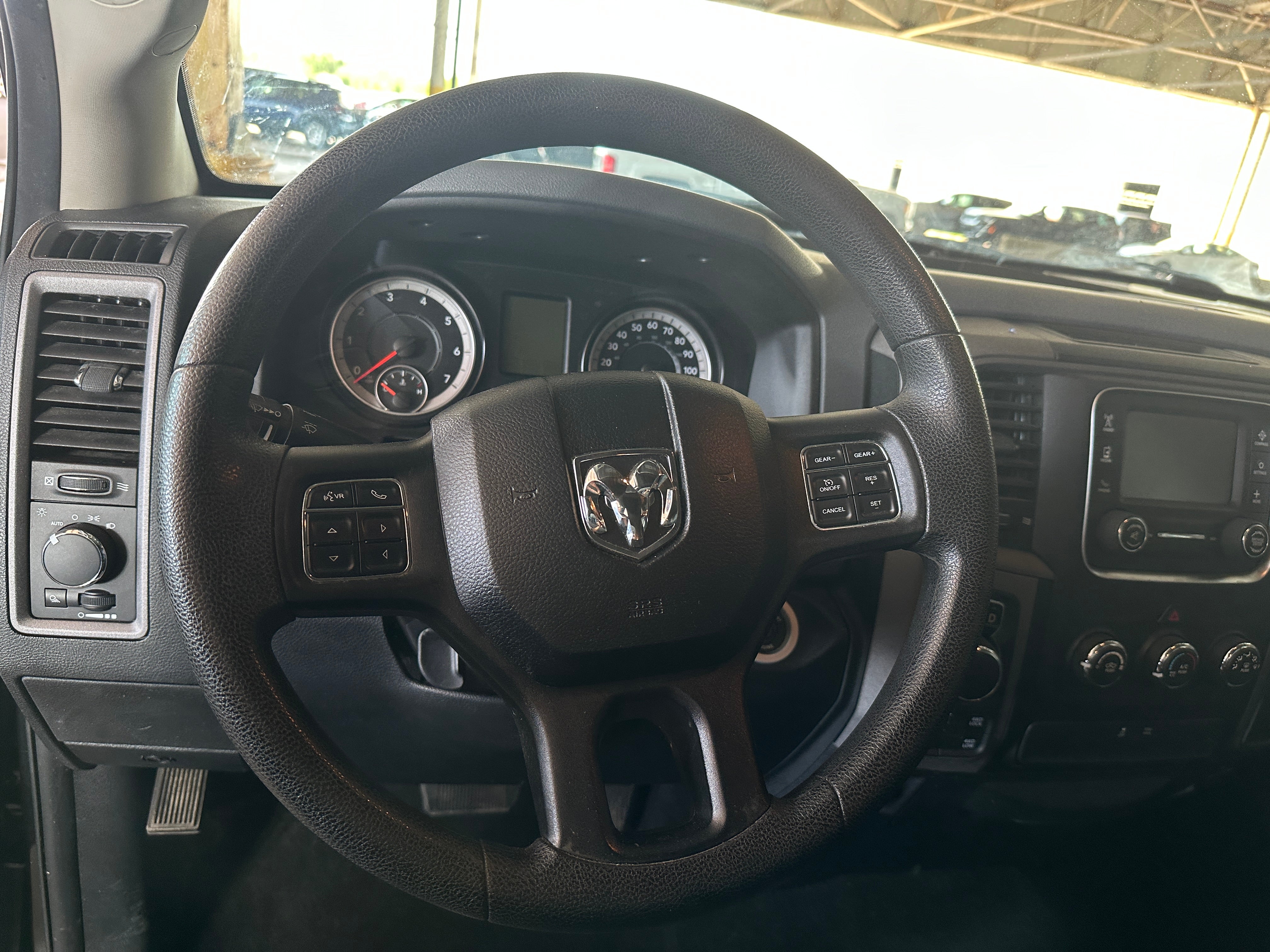 2016 RAM 1500 Tradesman 5