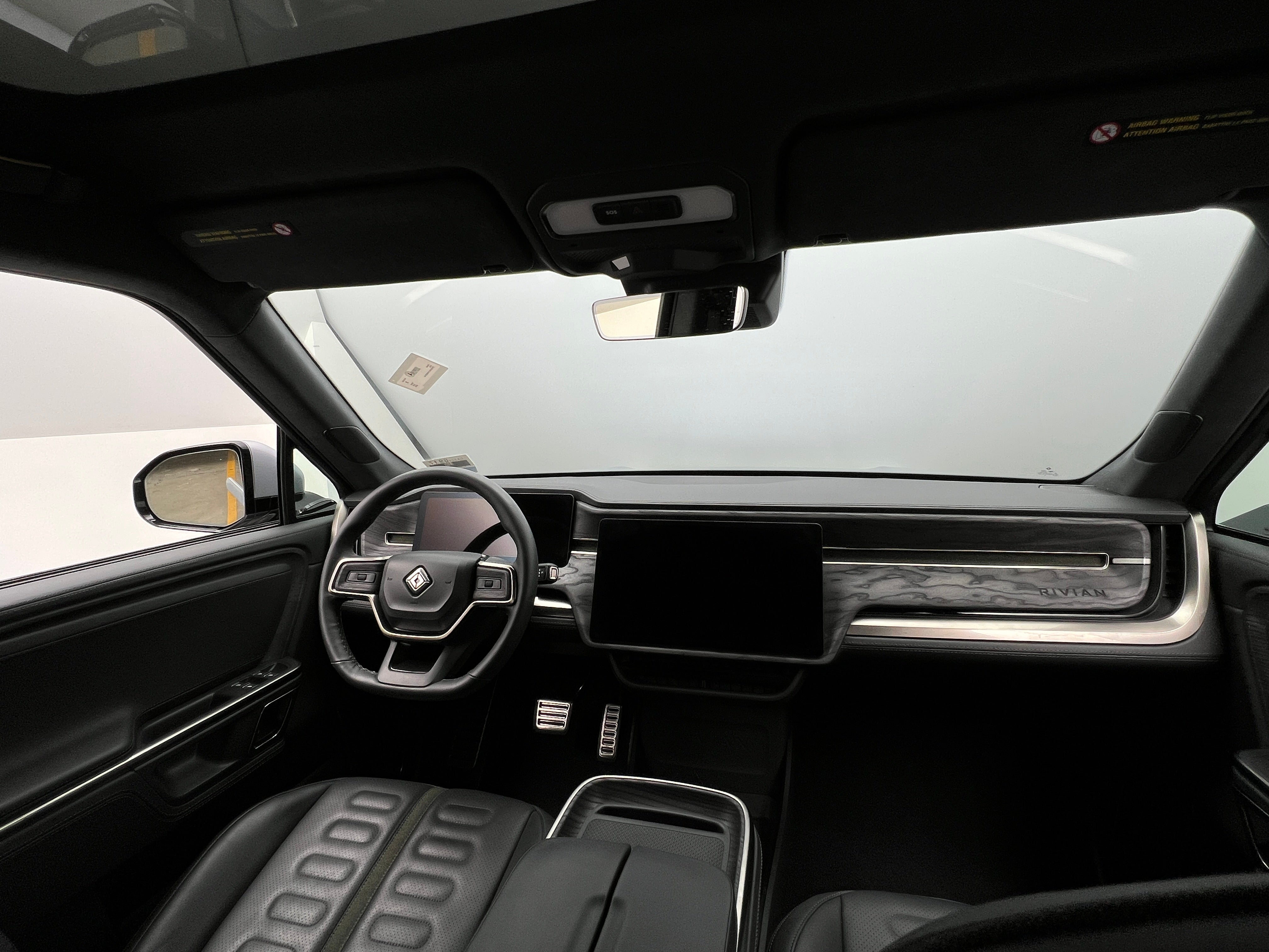 2023 Rivian R1S Launch Edition 2