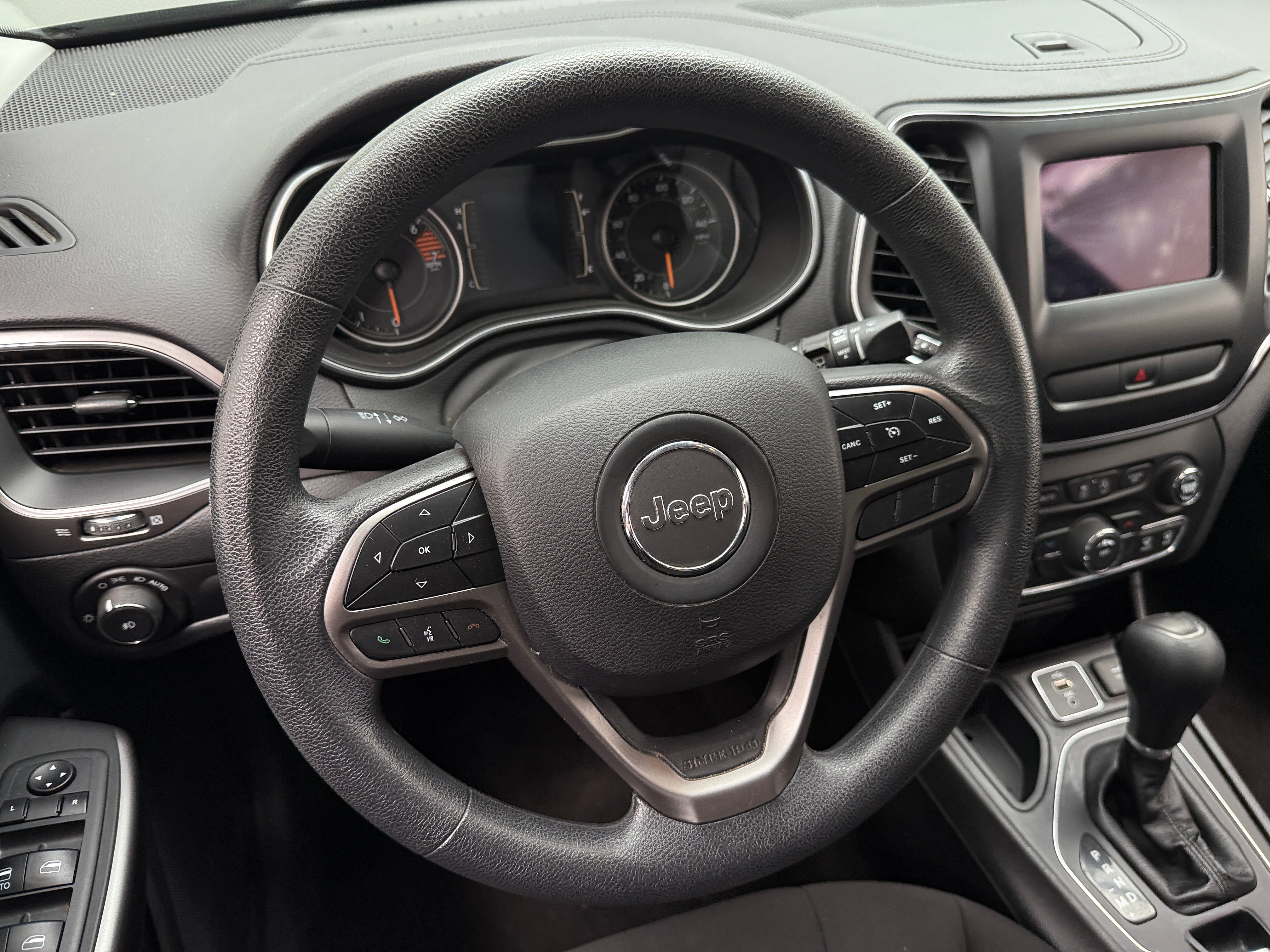 2019 Jeep Cherokee Latitude 5