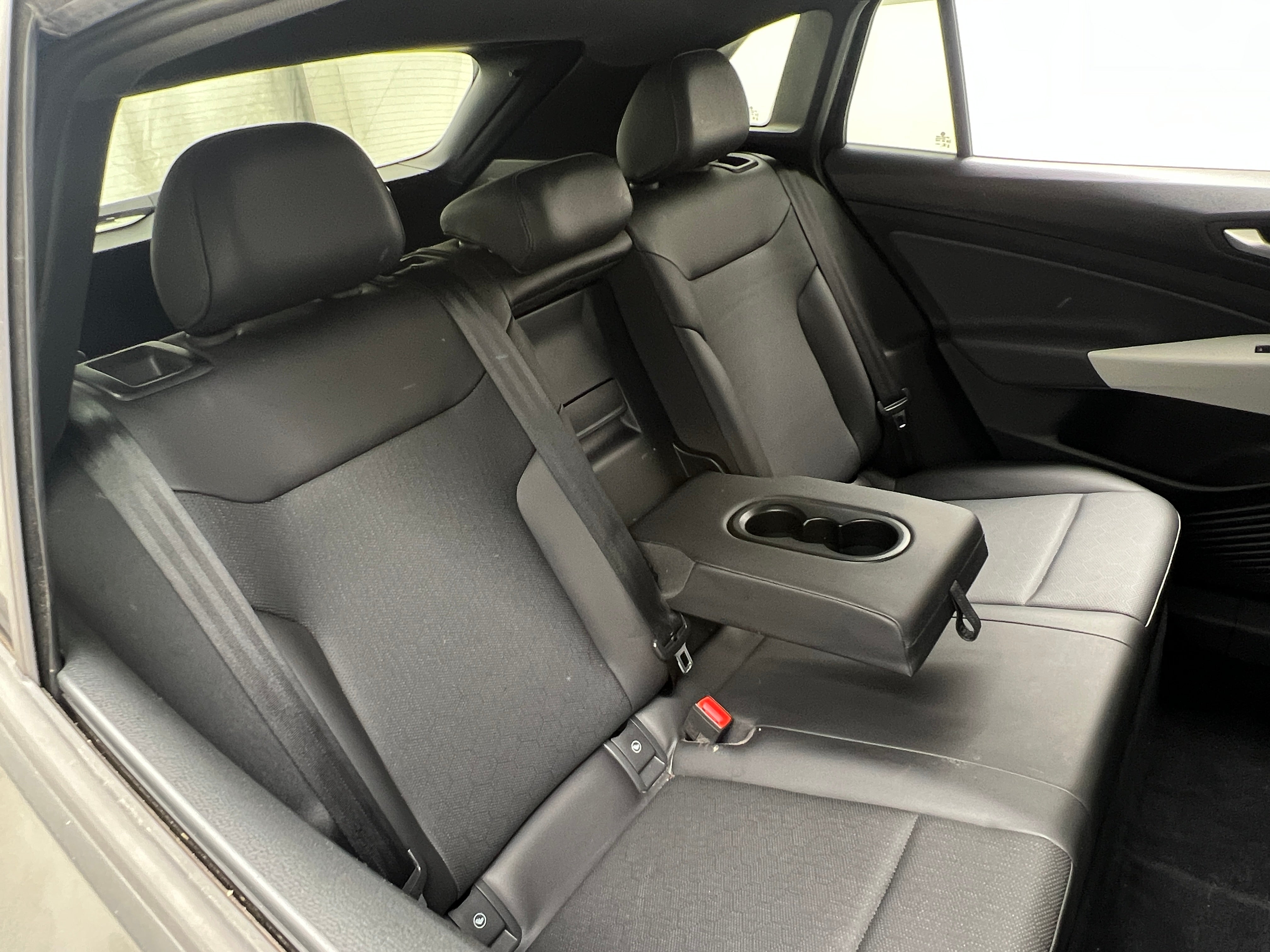2021 Volkswagen ID.4 S 5