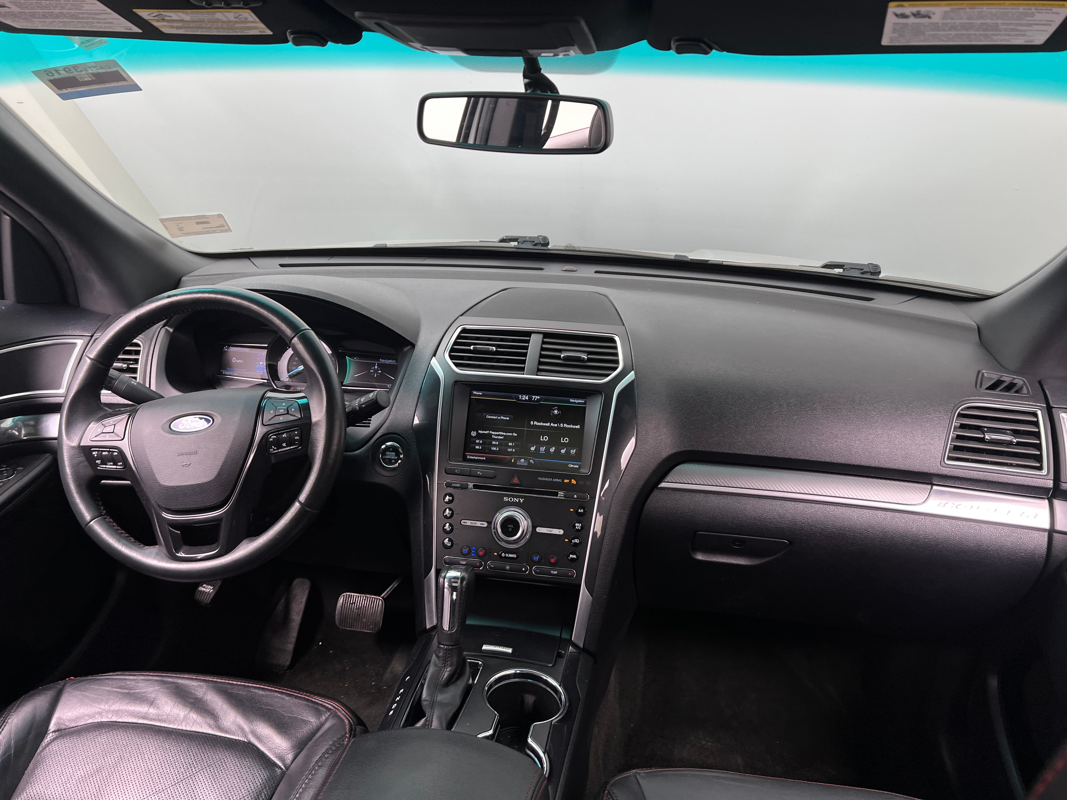 2016 Ford Explorer Sport 2