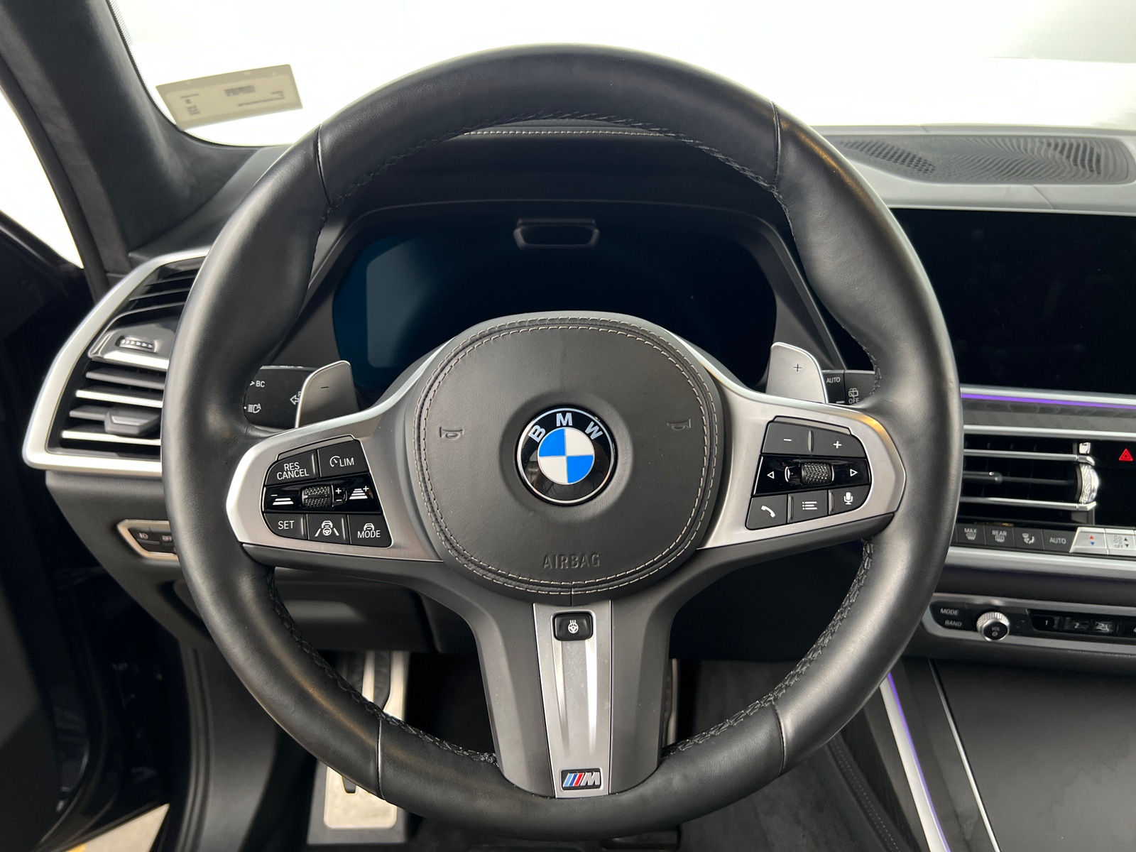 Thumbnail: 2022 BMW X7 - 4