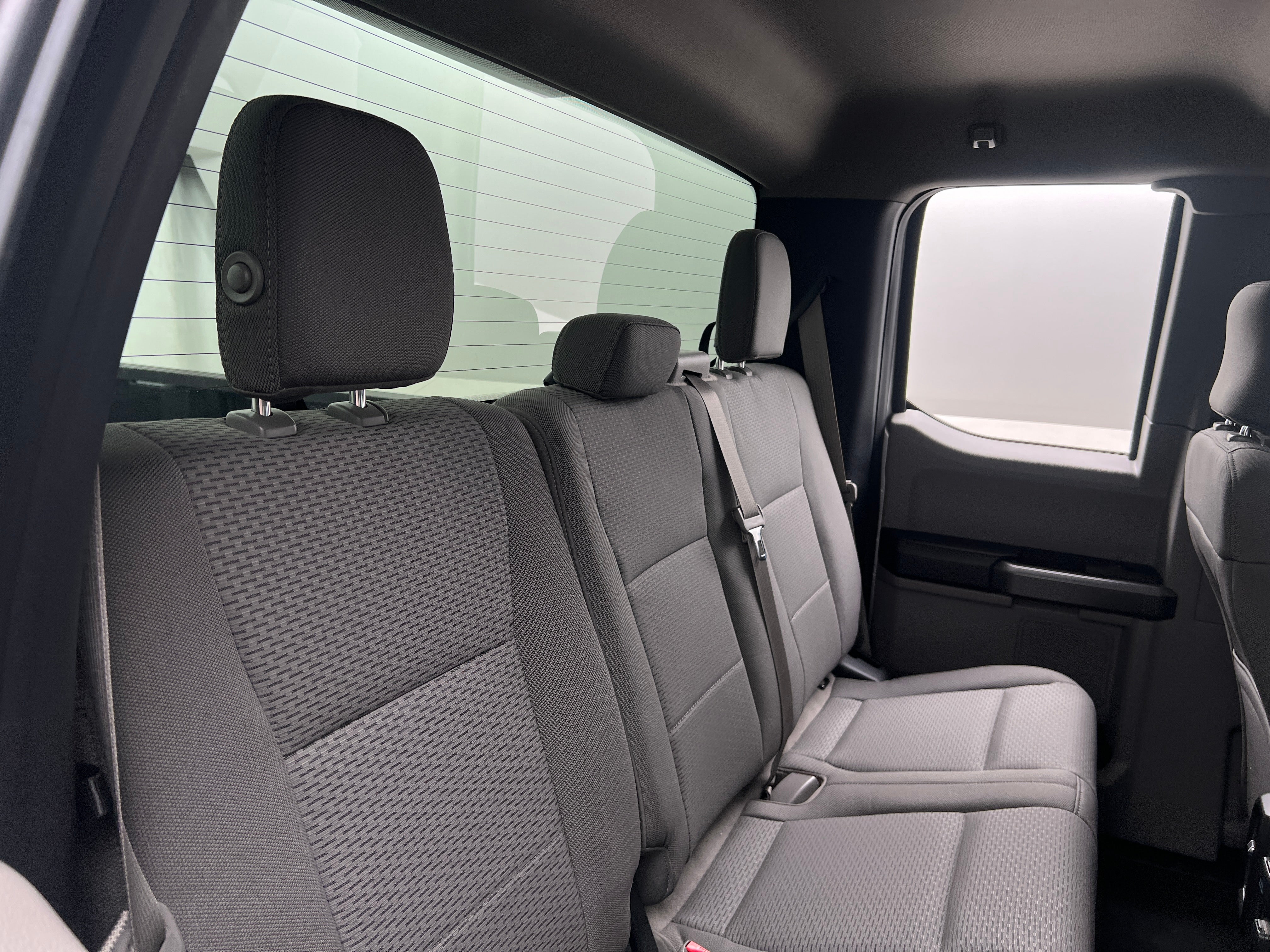 2017 Ford Econoline E-250 6