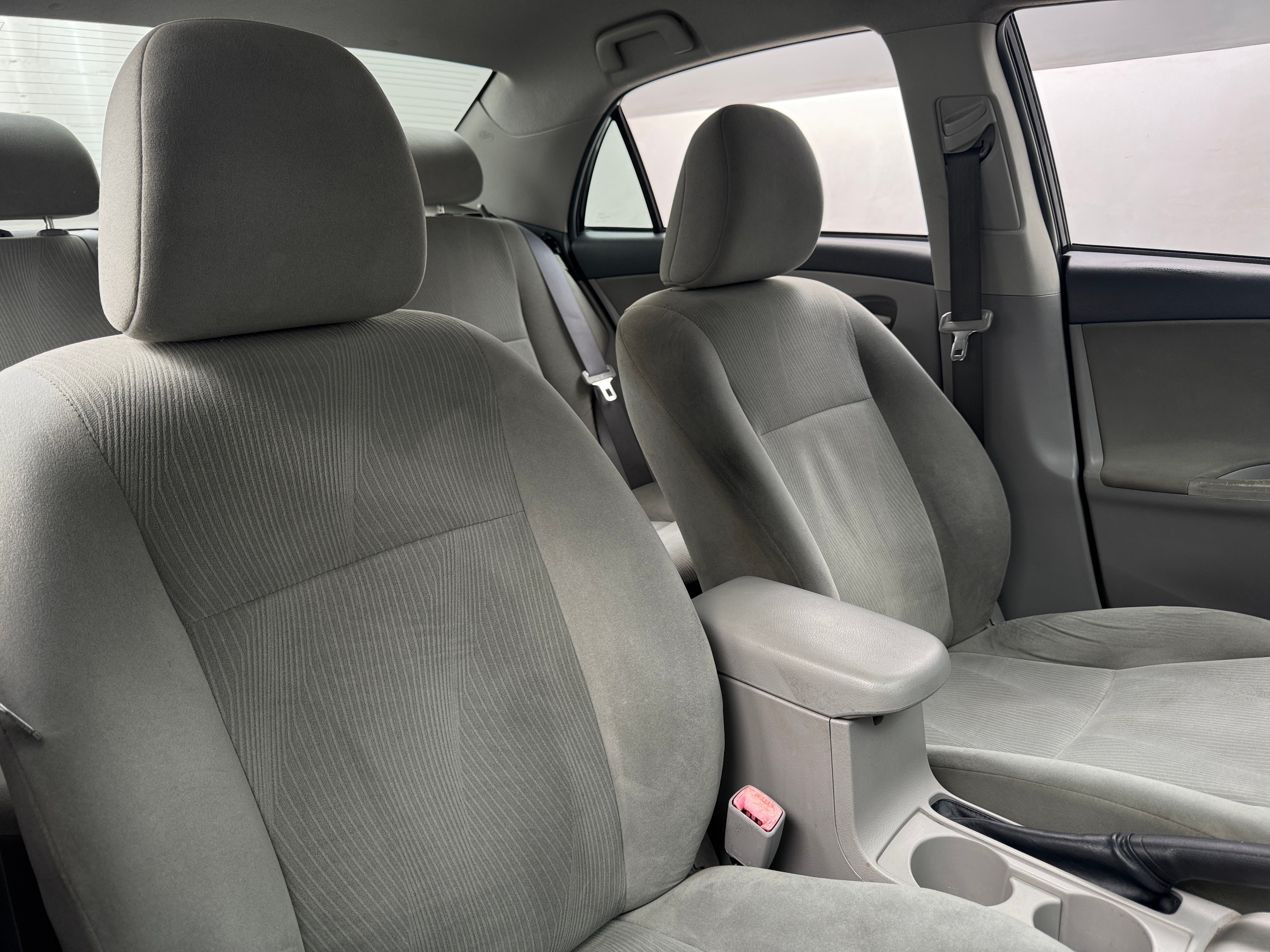 2011 Toyota Corolla LE 2