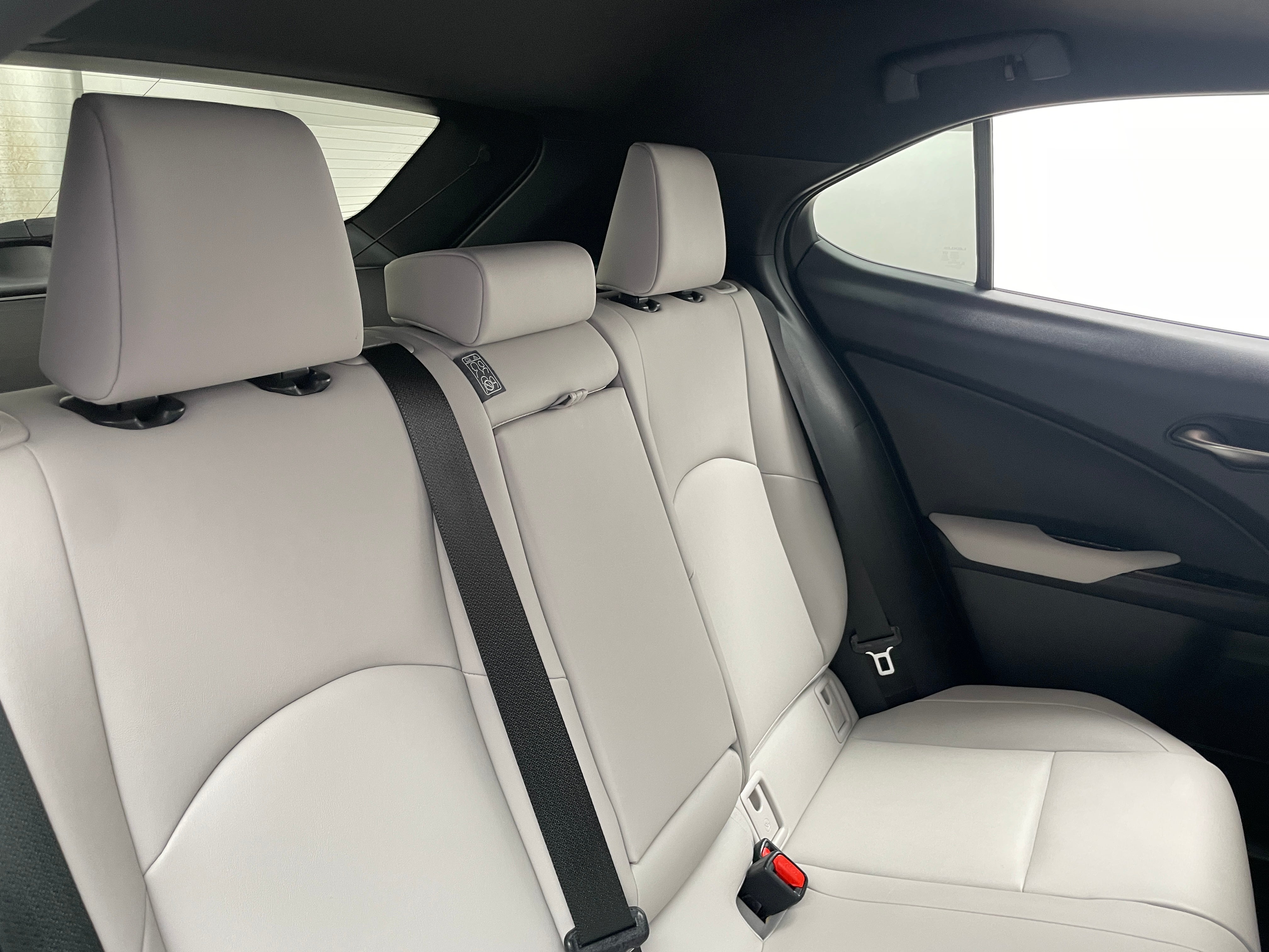 2021 Lexus UX 200 5