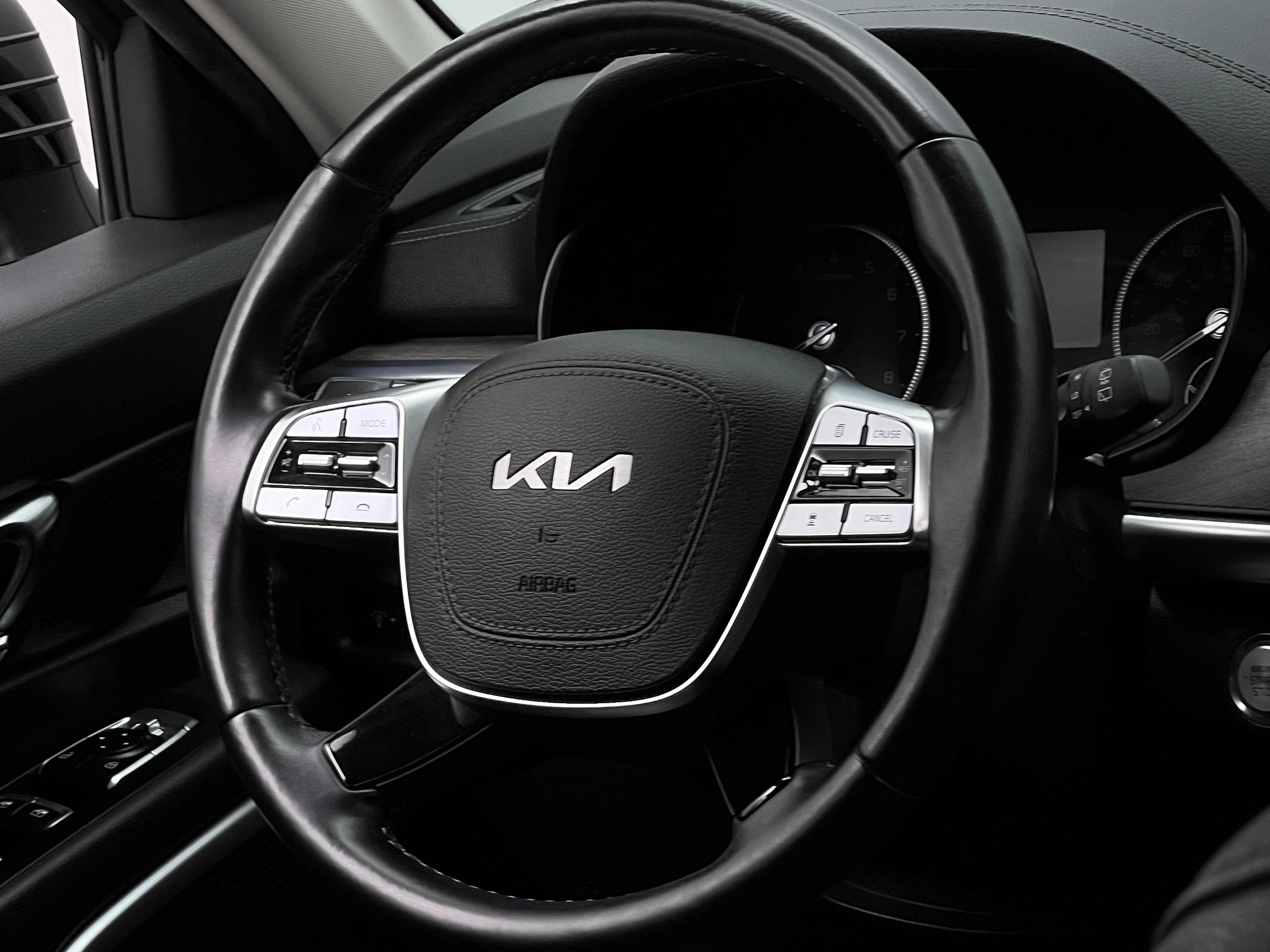2022 Kia Telluride EX 4