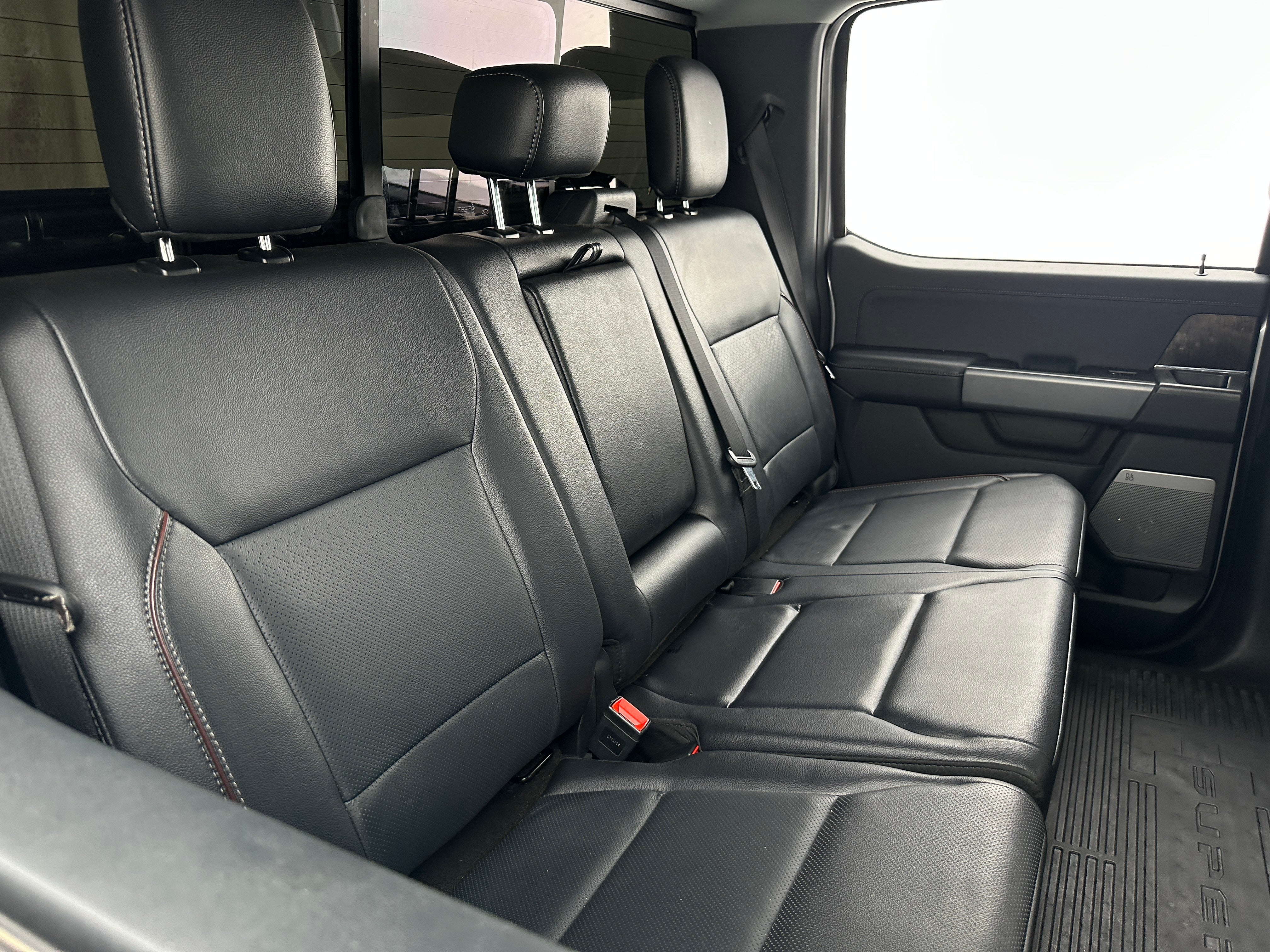 2023 Ford Econoline E-350 5
