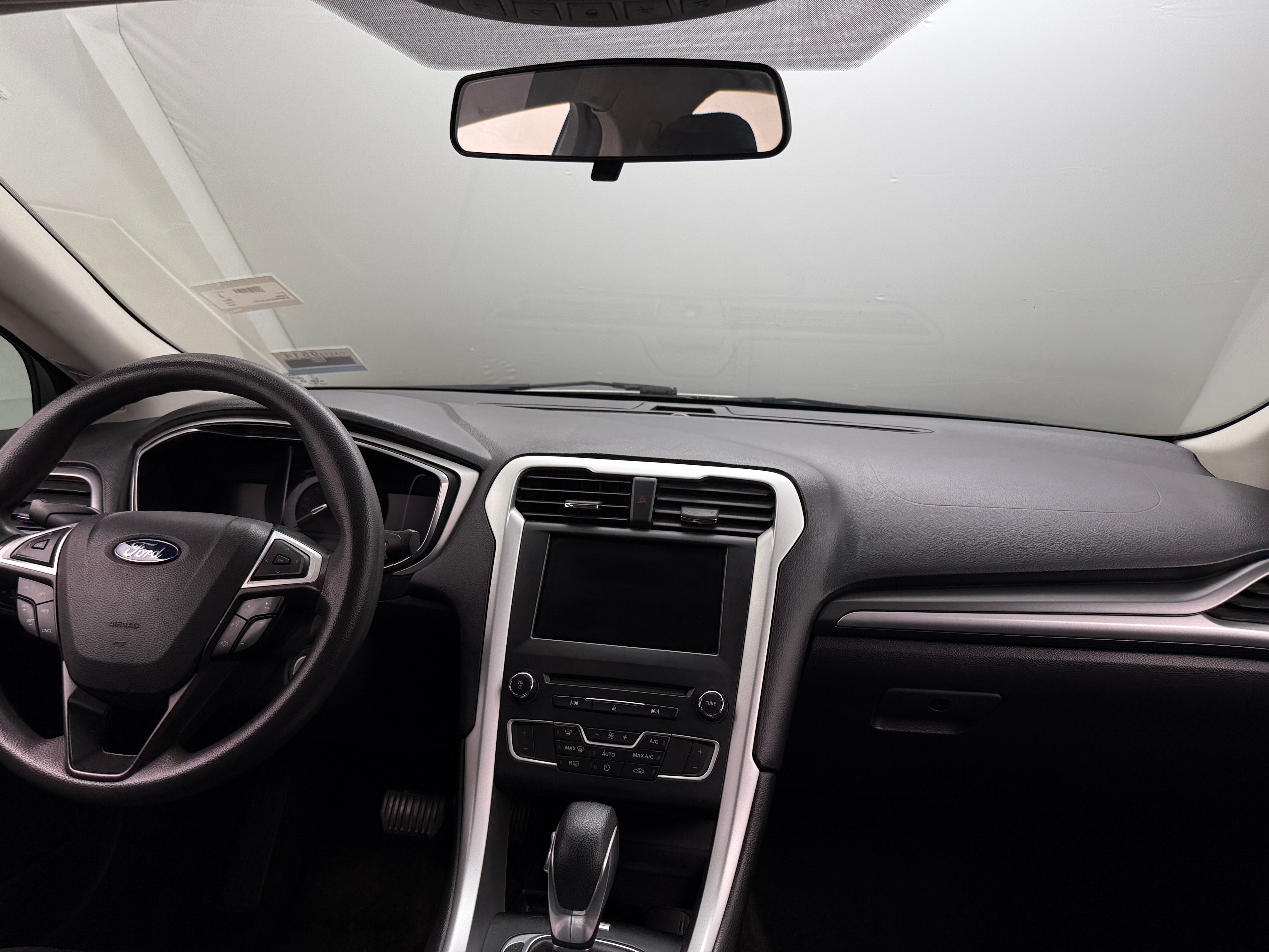 2016 Ford Fusion SE 3