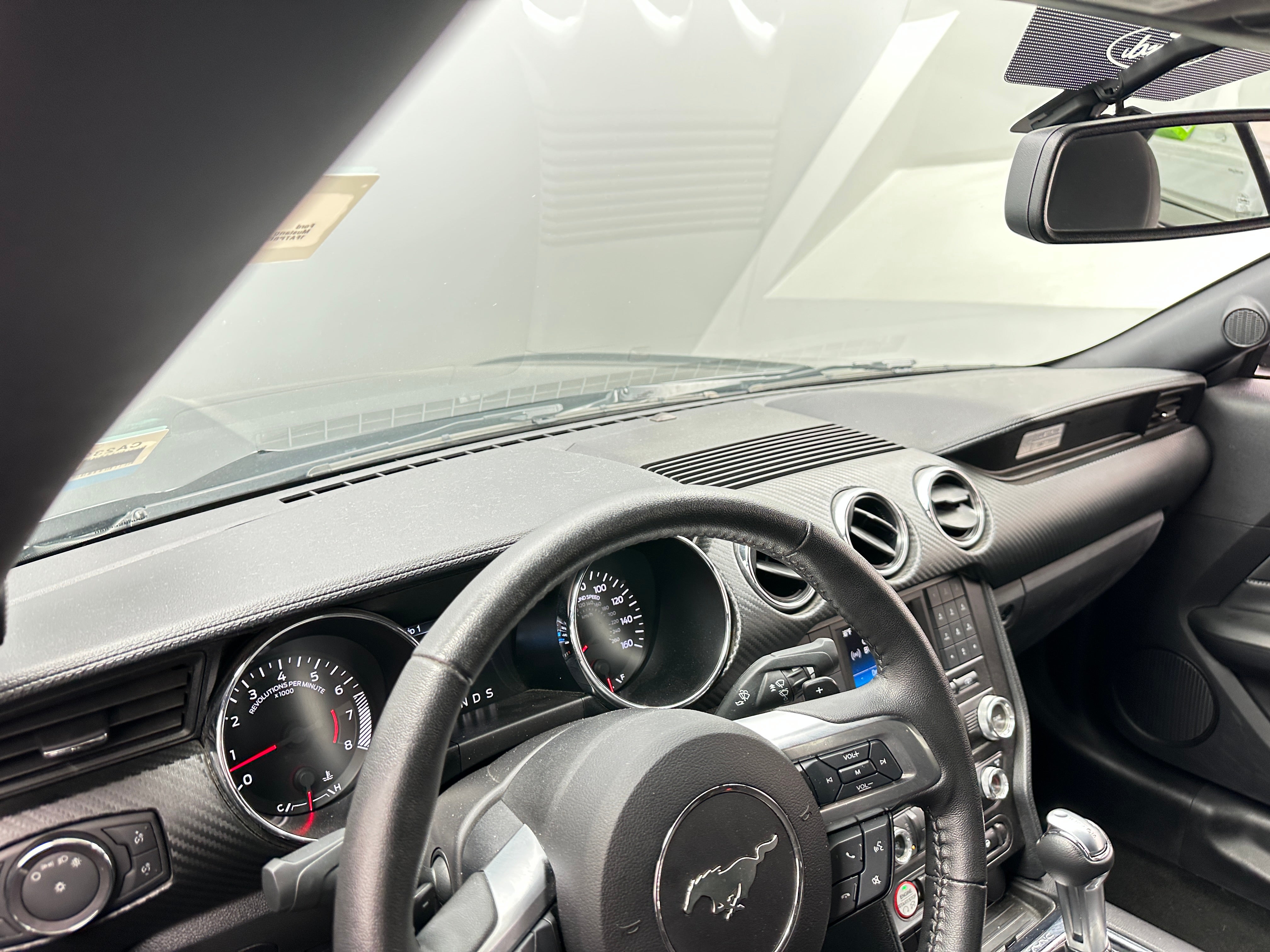 2017 Ford Mustang V6 3