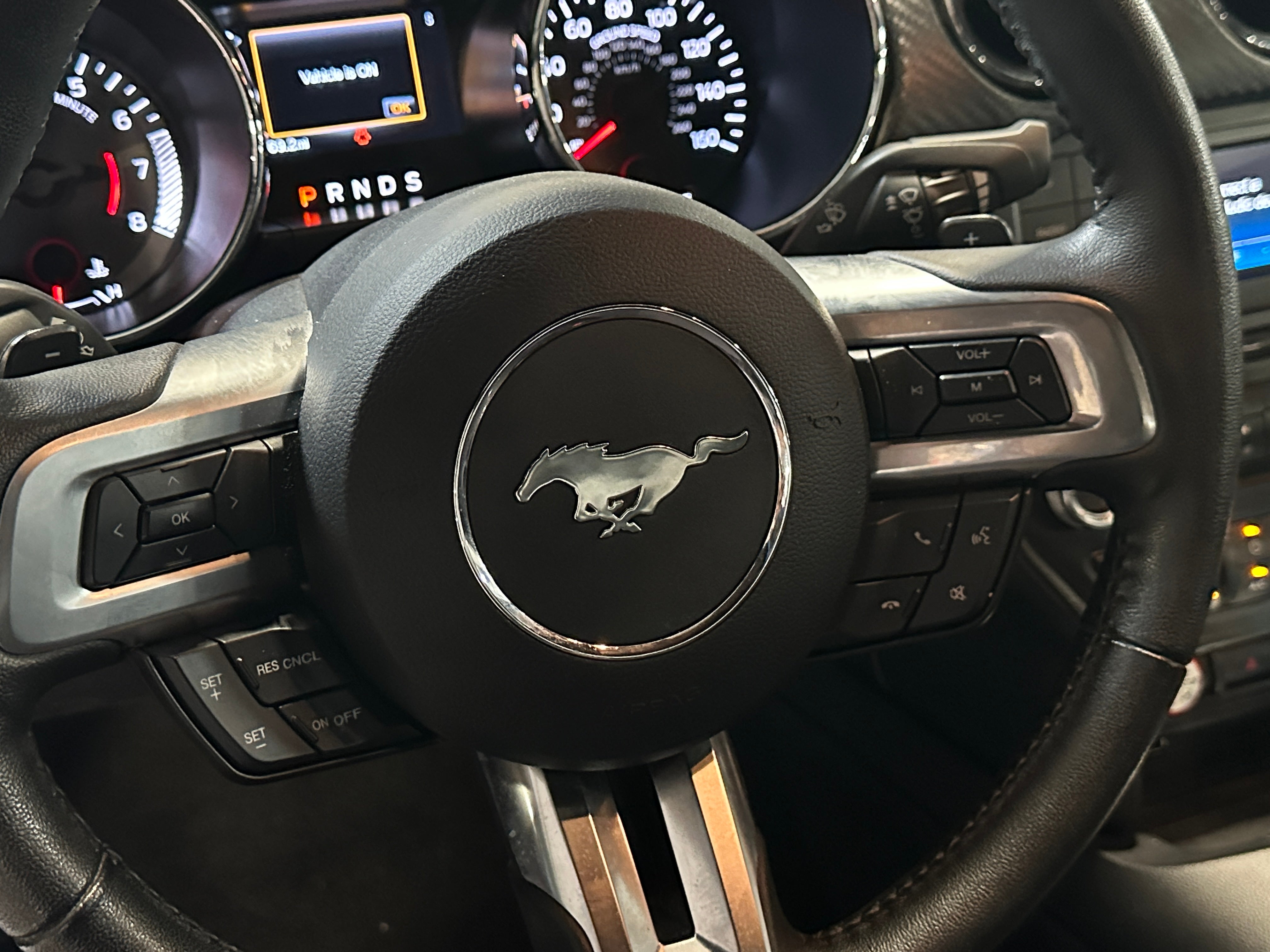 2017 Ford Mustang V6 5