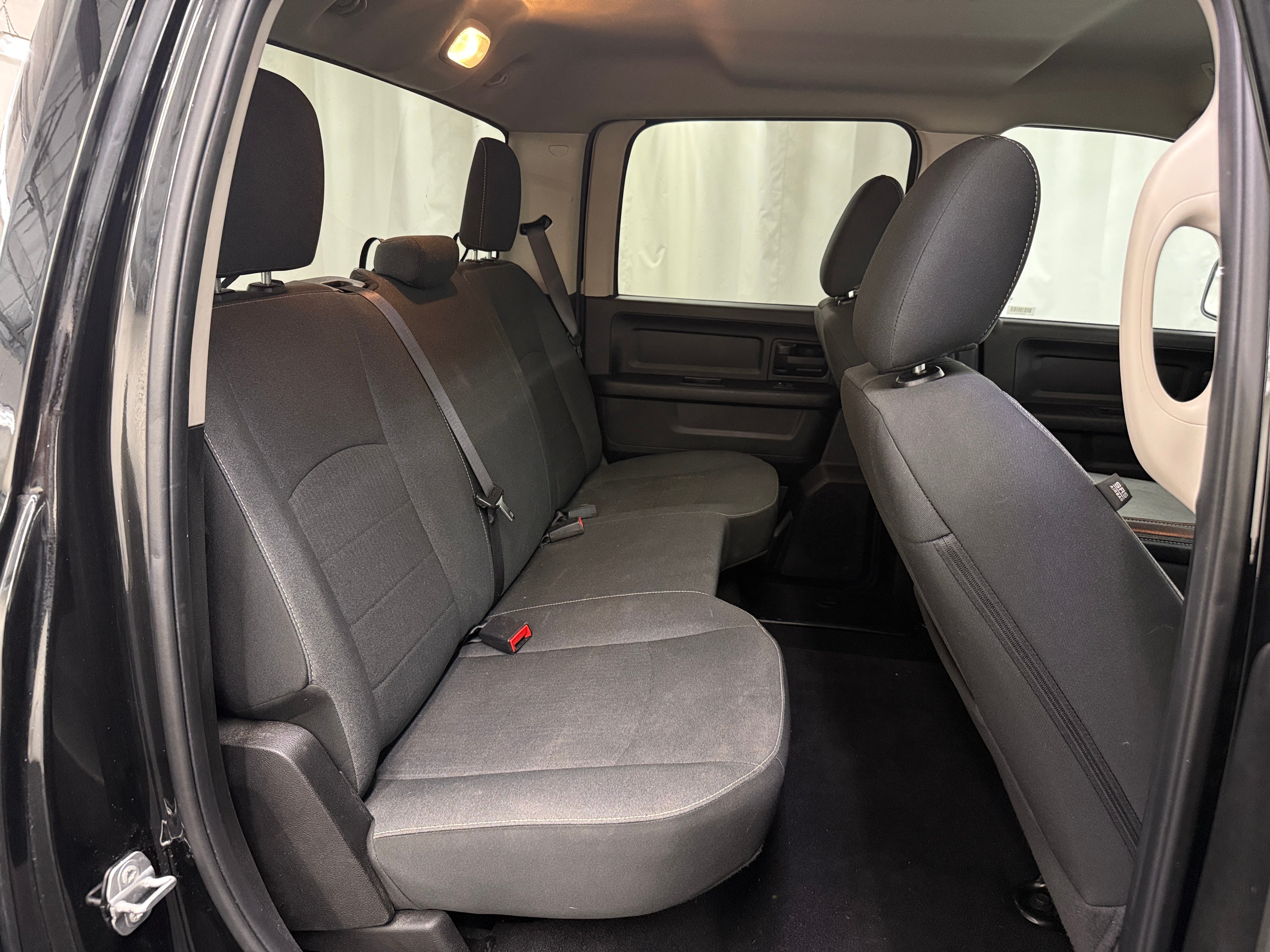 2021 RAM 1500 Classic Tradesman 6