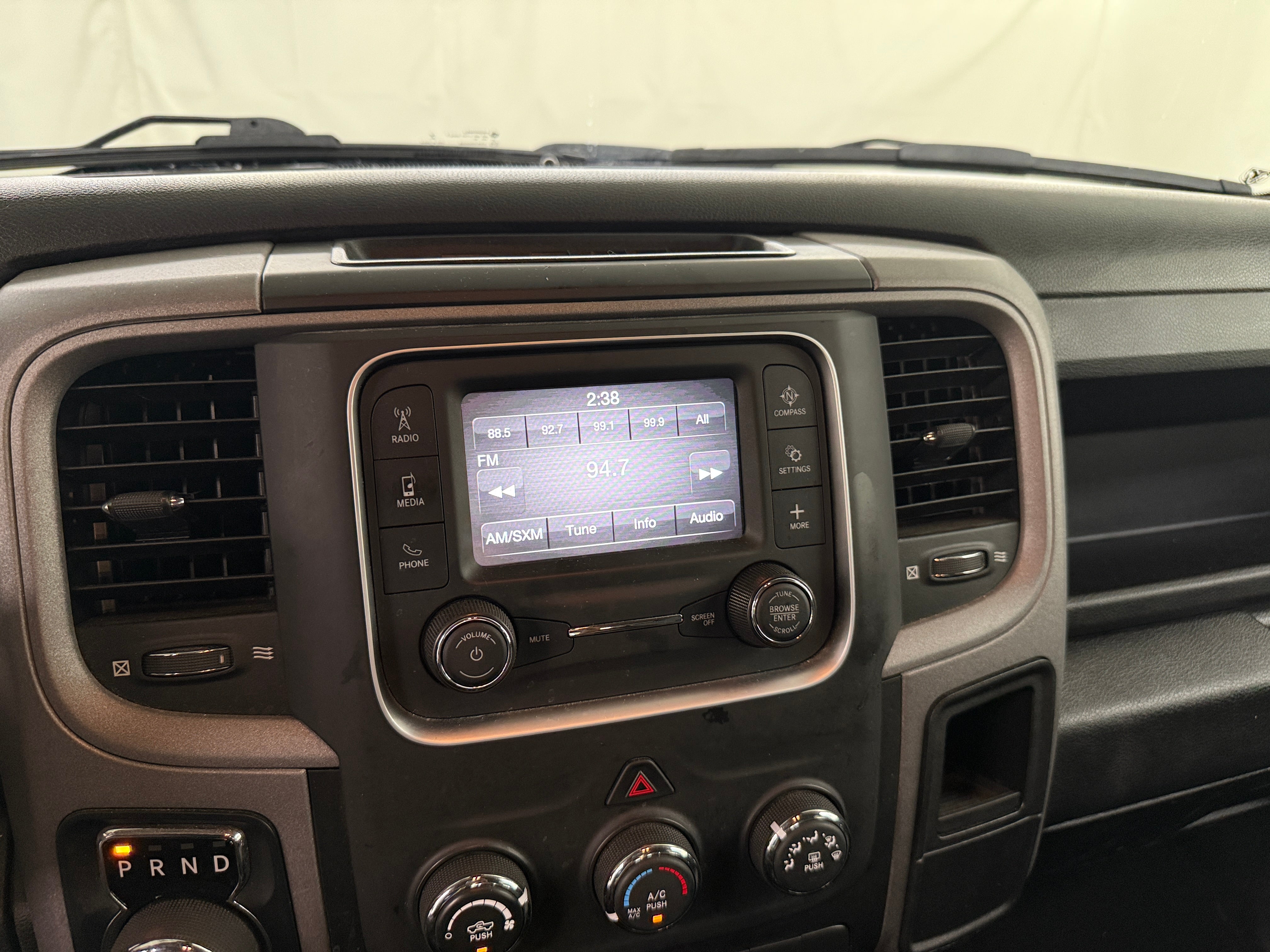 2021 RAM 1500 Classic Tradesman 4