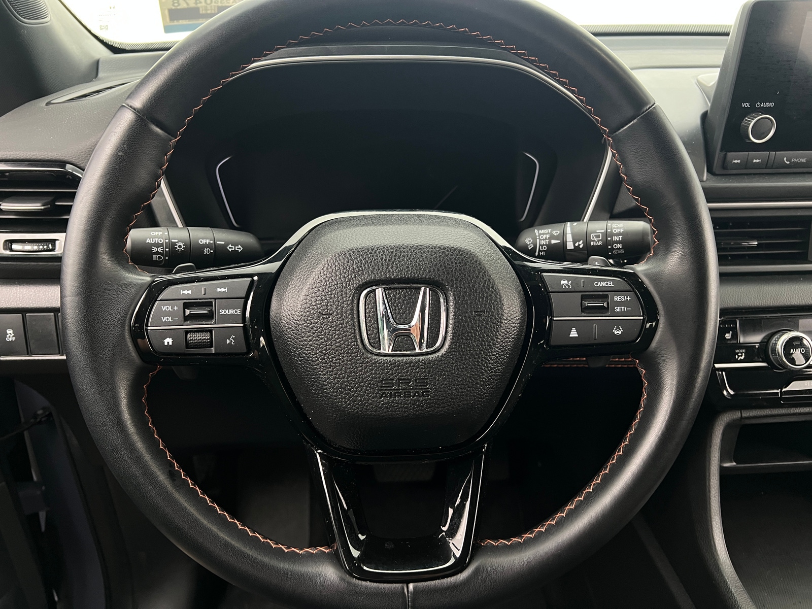 Thumbnail: 2023 Honda Pilot - 5