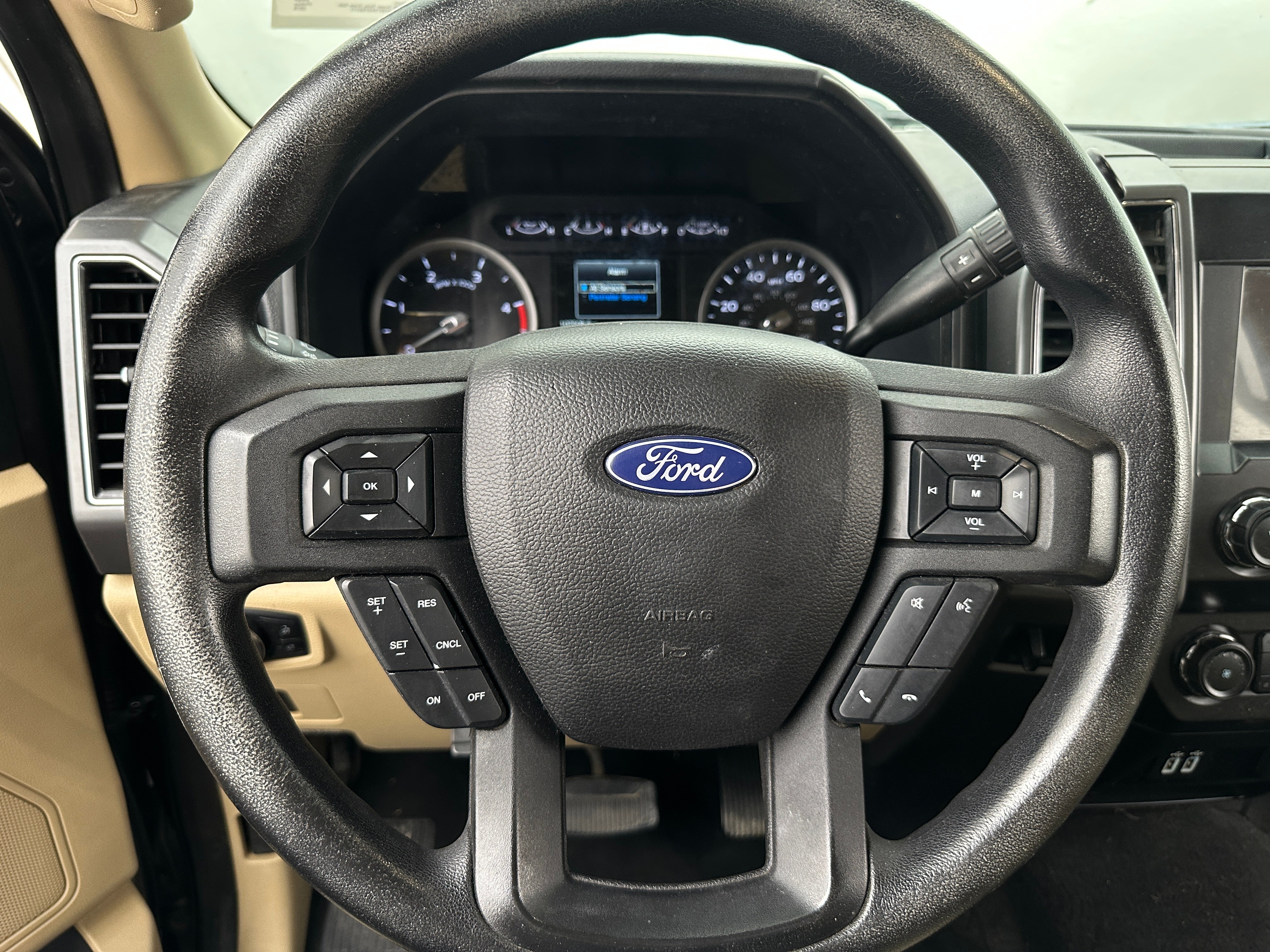2019 Ford Econoline E-250 5