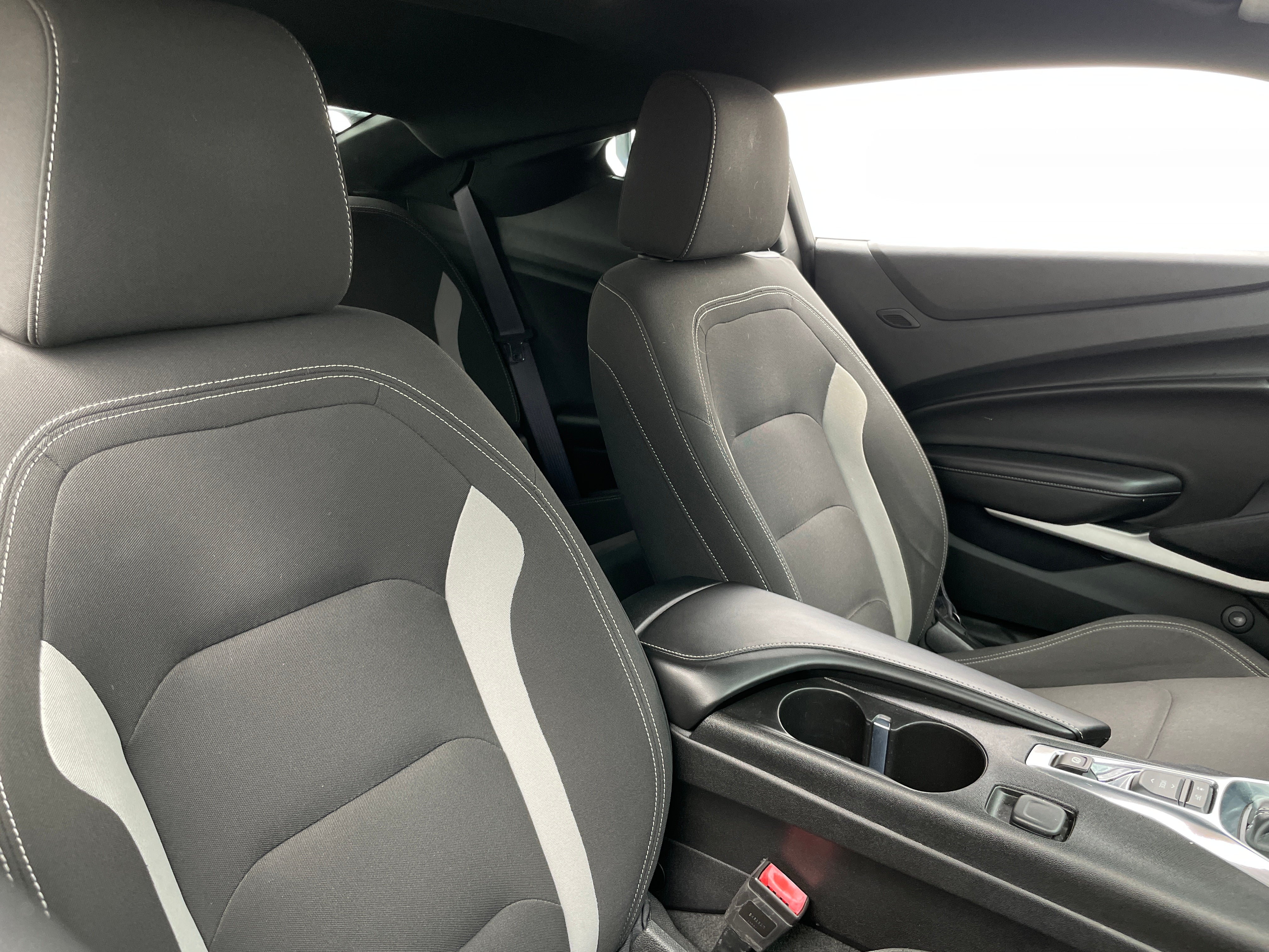 2017 Chevrolet Camaro LT 2