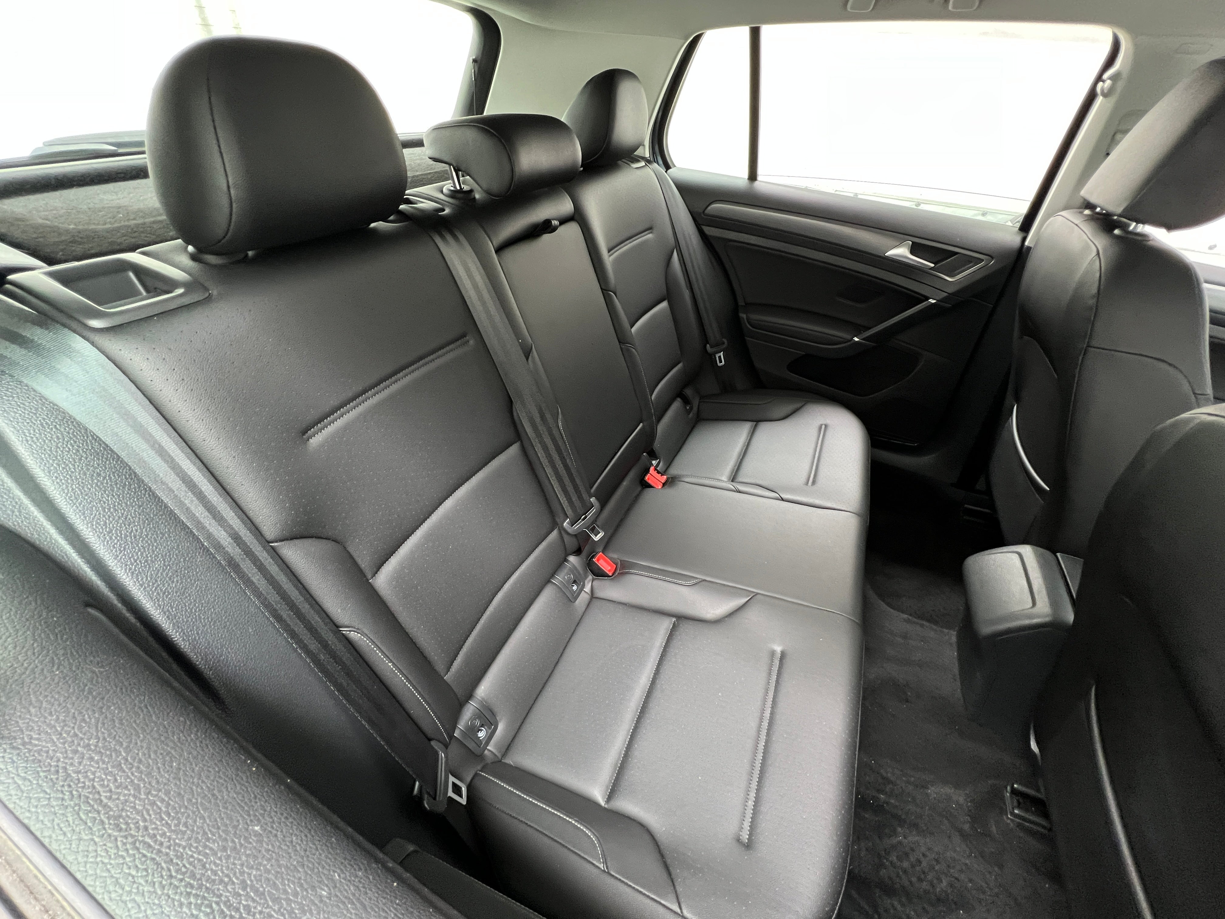 2018 Volkswagen Golf SE 5