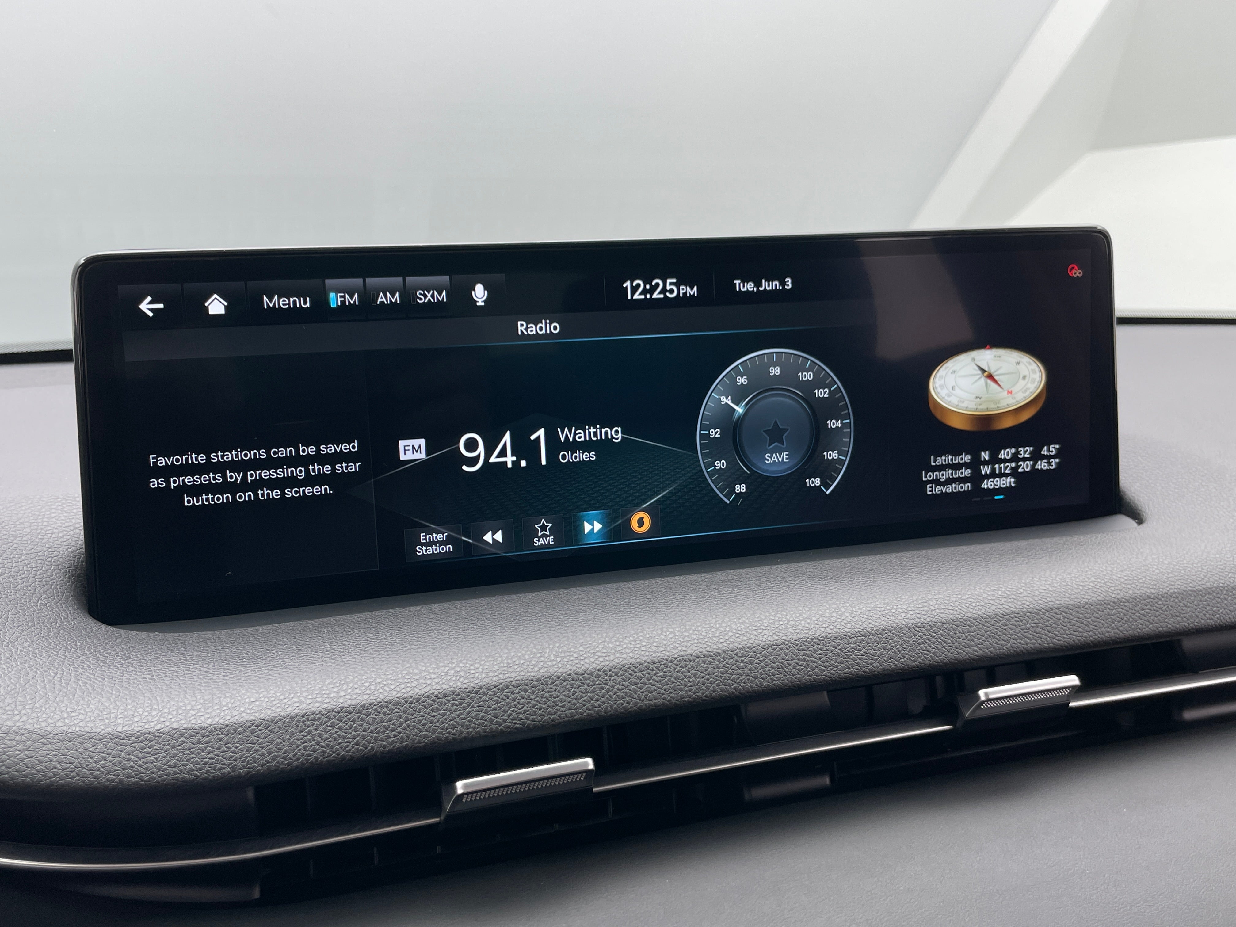 2025 Genesis GV70 Standard 3
