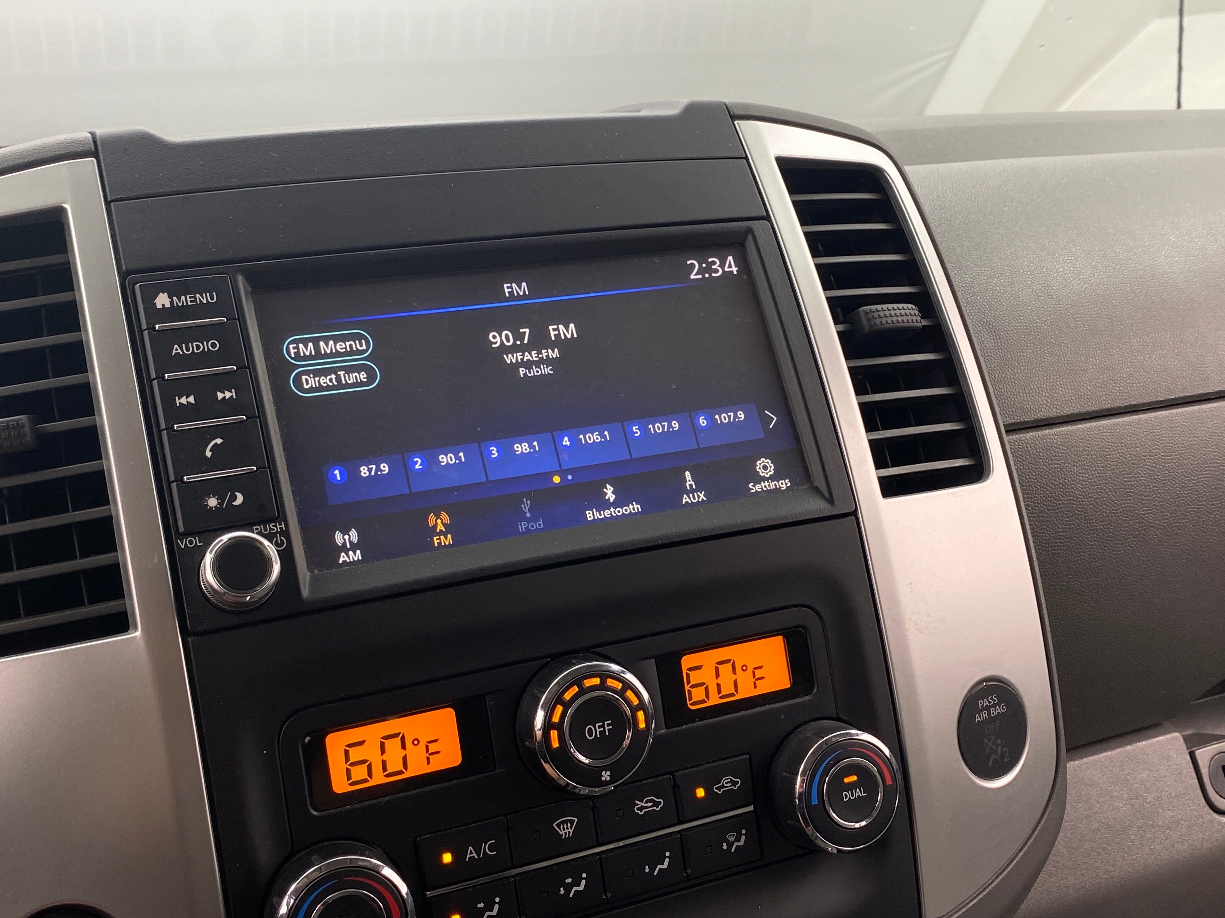 2019 Nissan Frontier SV 4