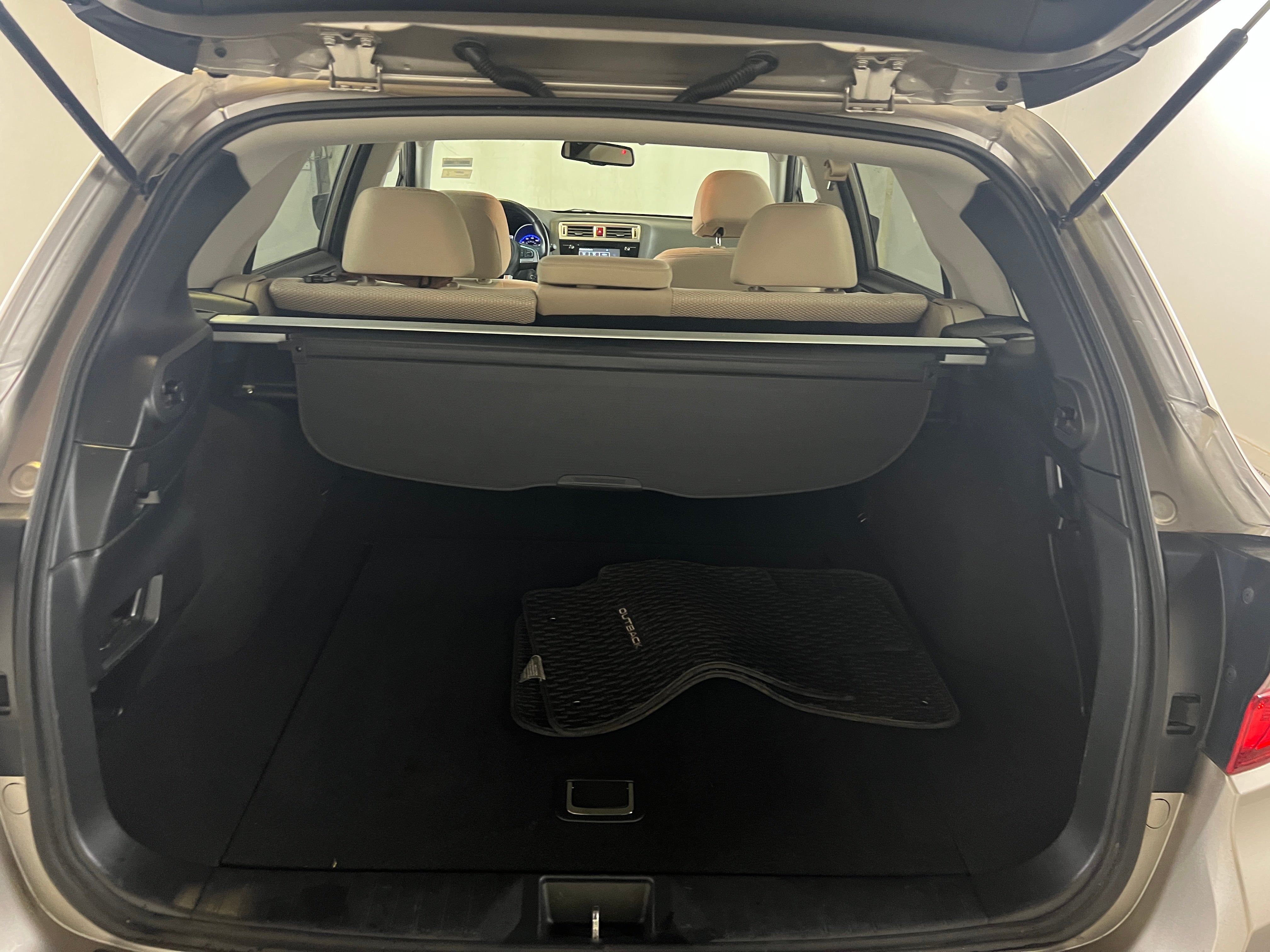 2015 Subaru Outback Premium 7