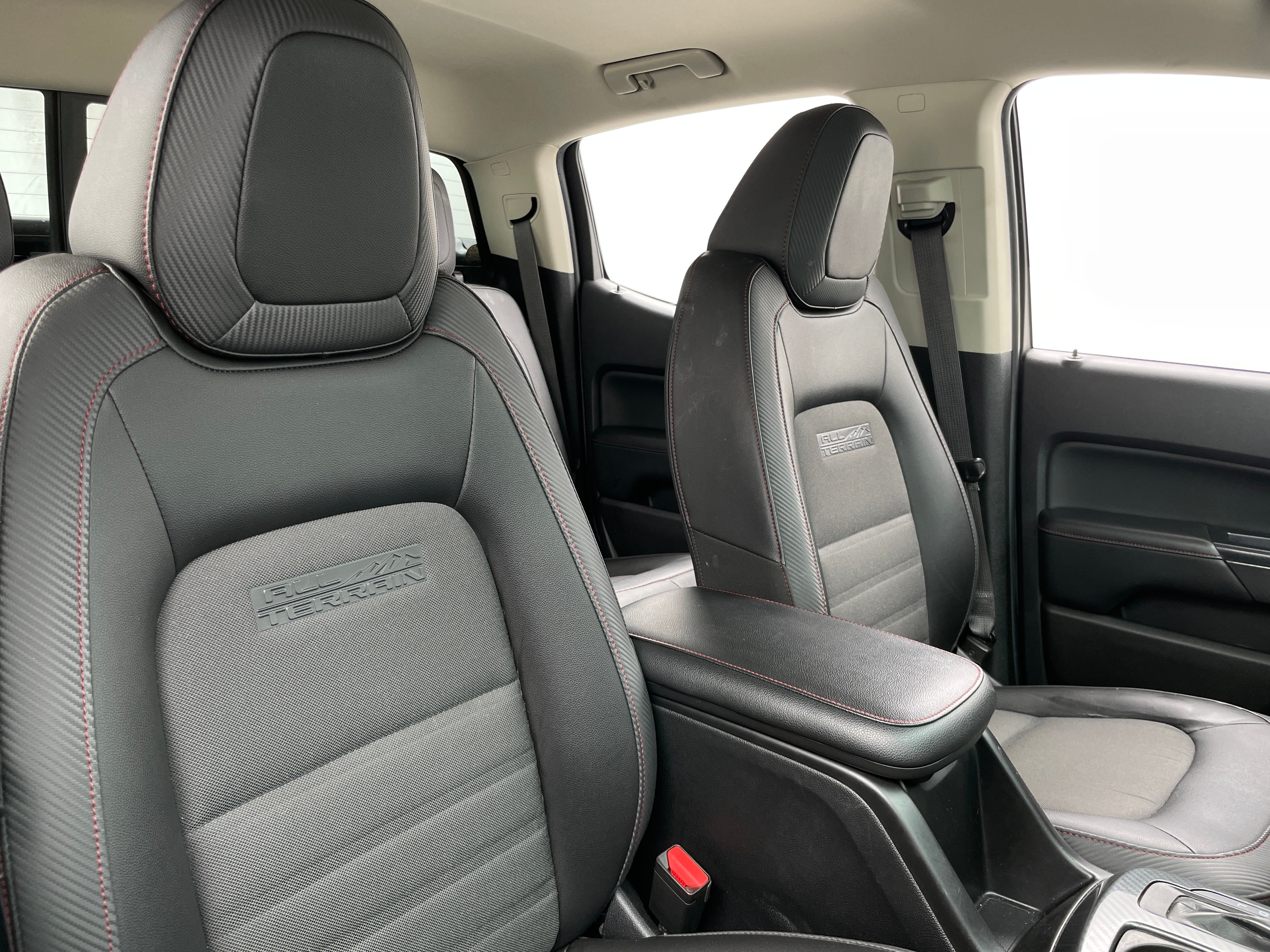 2020 GMC Canyon All Terrain 2