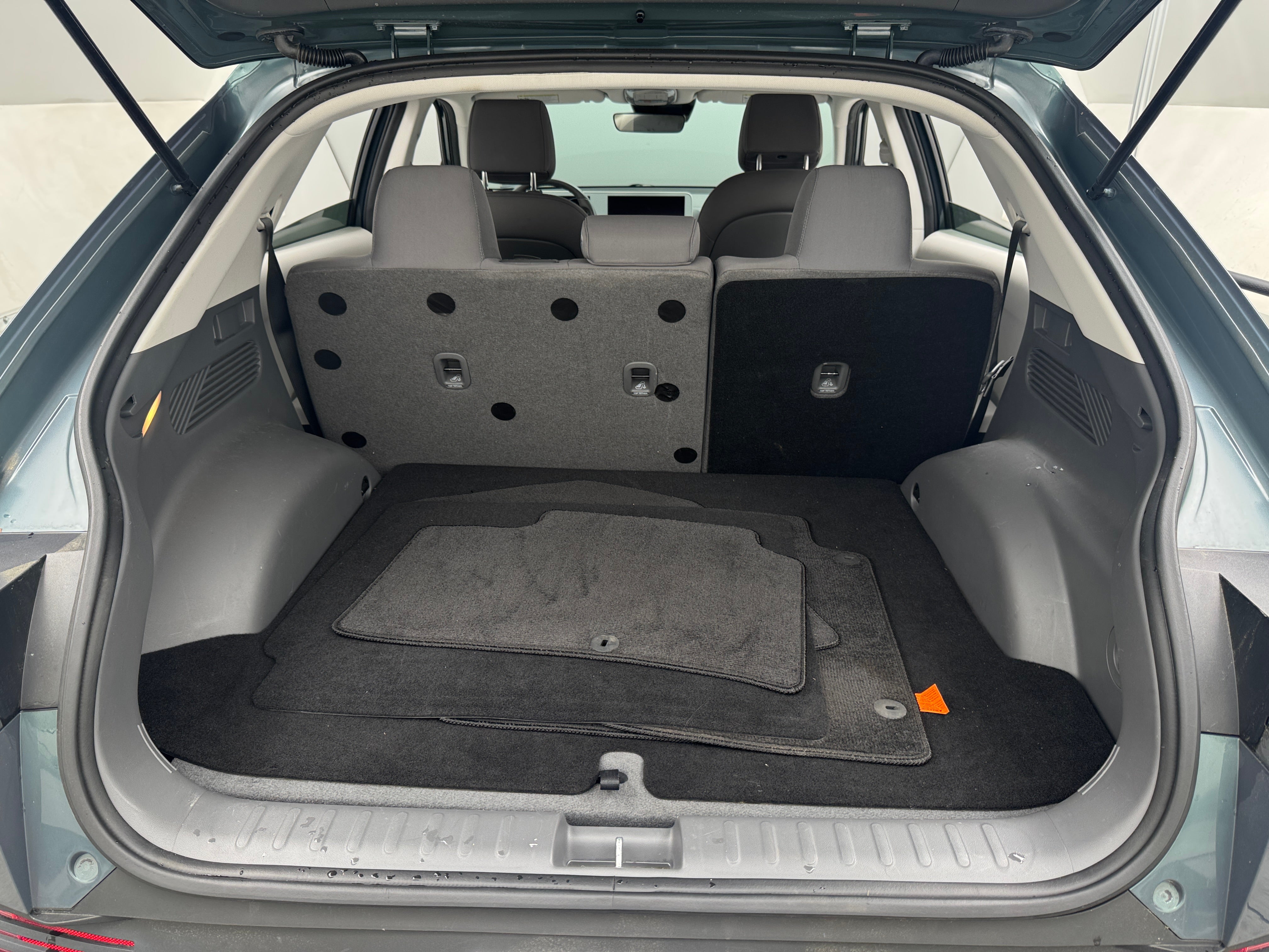 2022 Hyundai Ioniq 5 SE 7