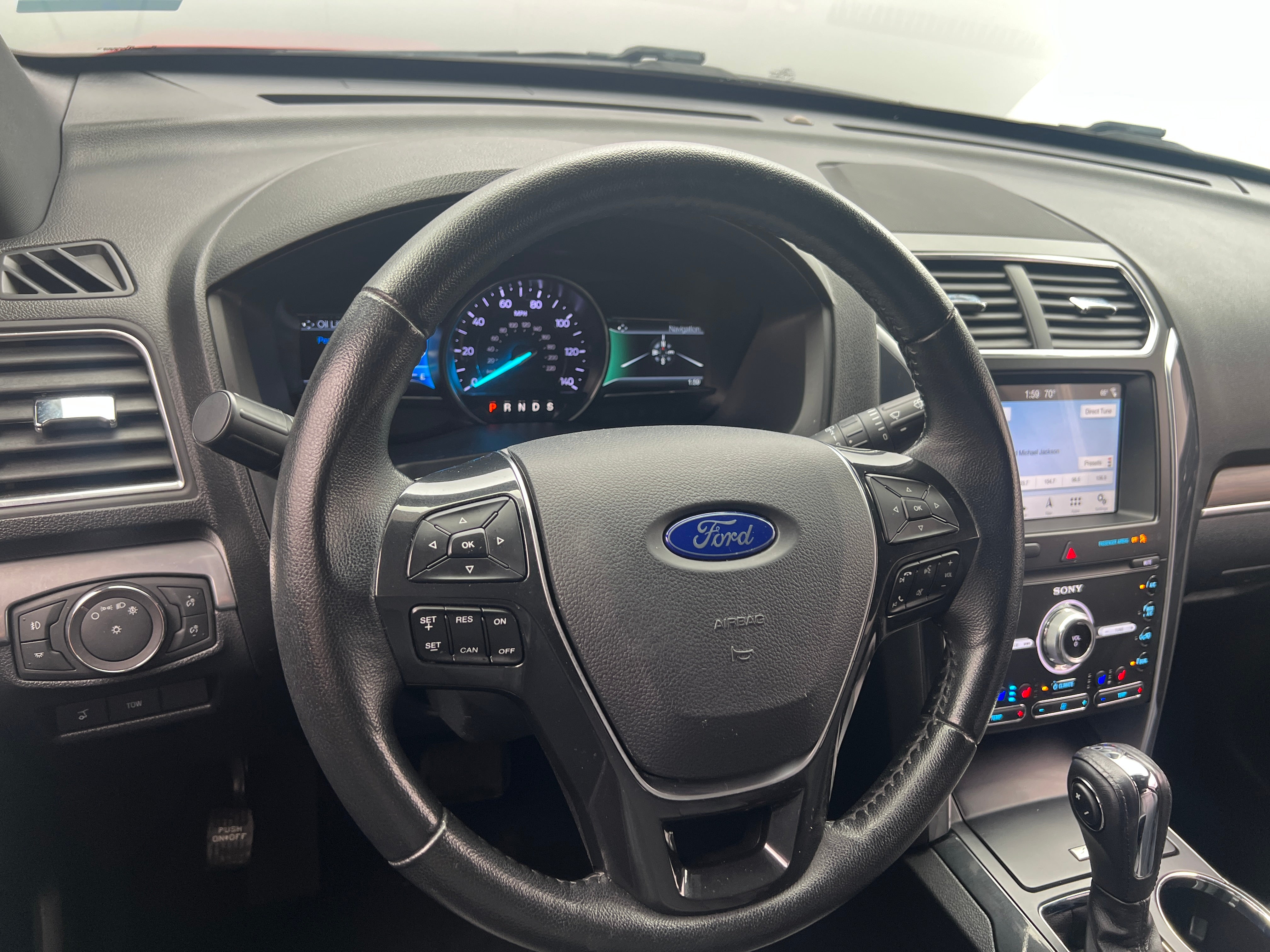 2019 Ford Explorer Limited 4