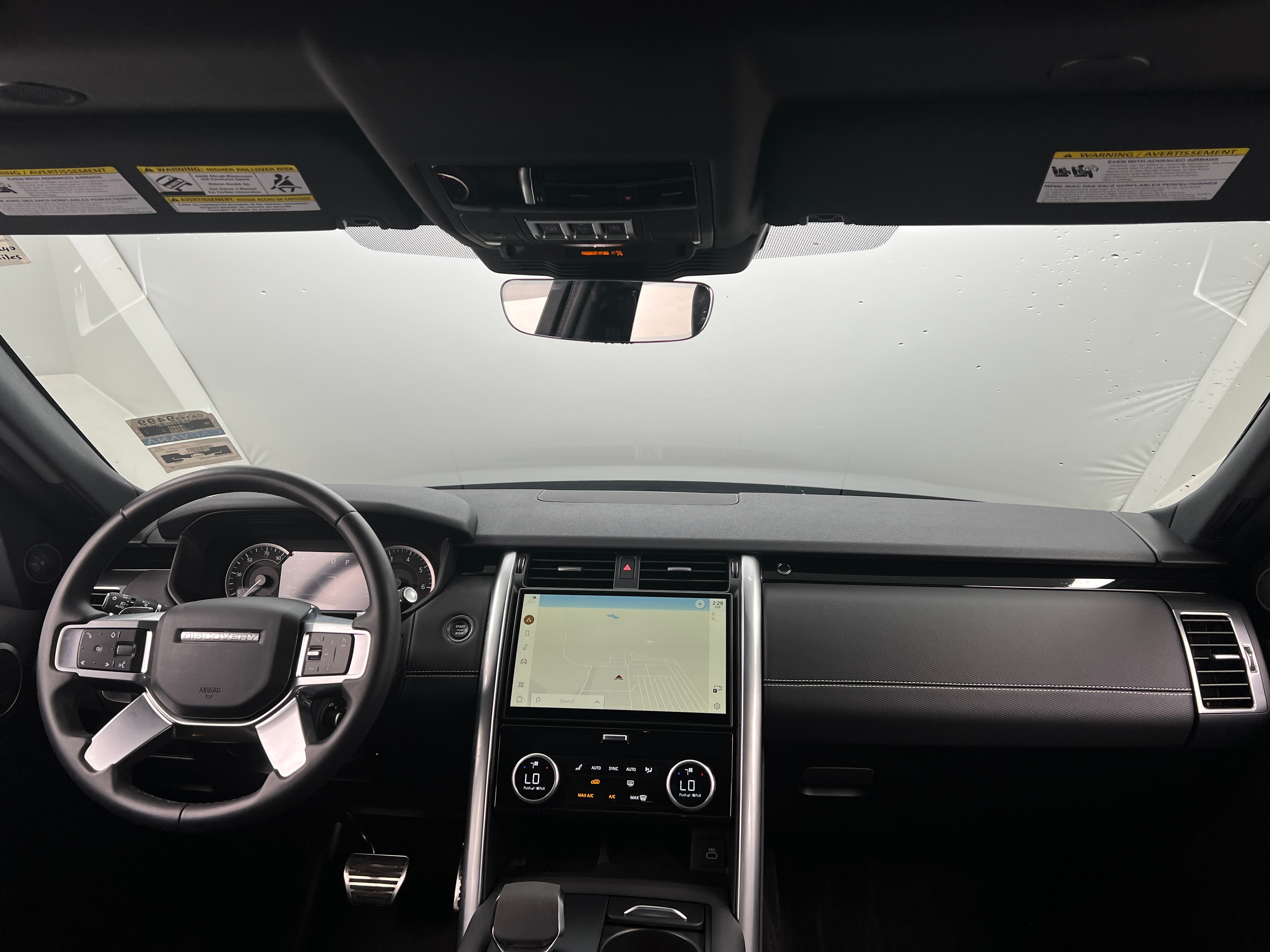2023 Land Rover Discovery R-Dynamic S 2
