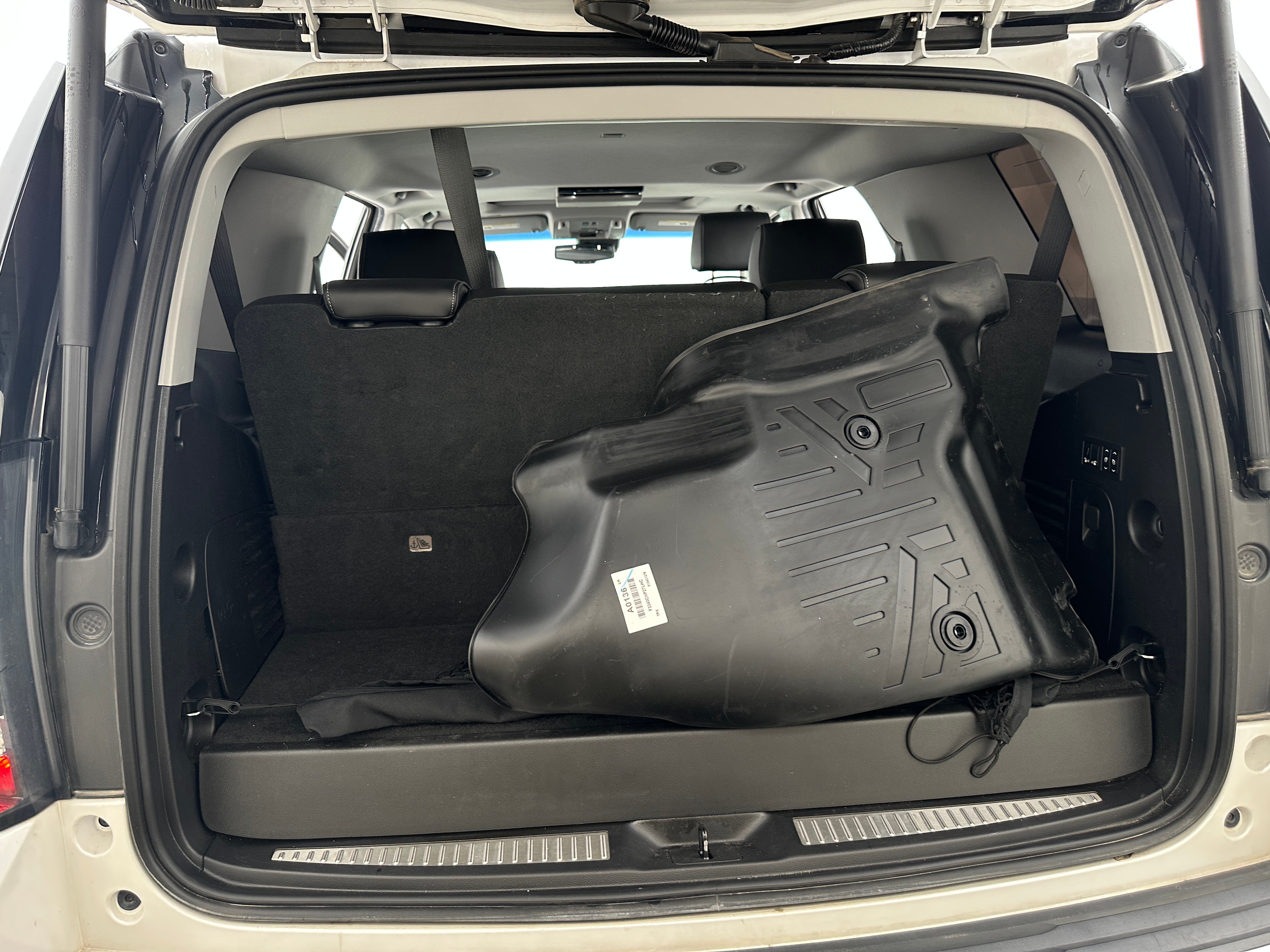 2018 GMC Yukon Denali 6