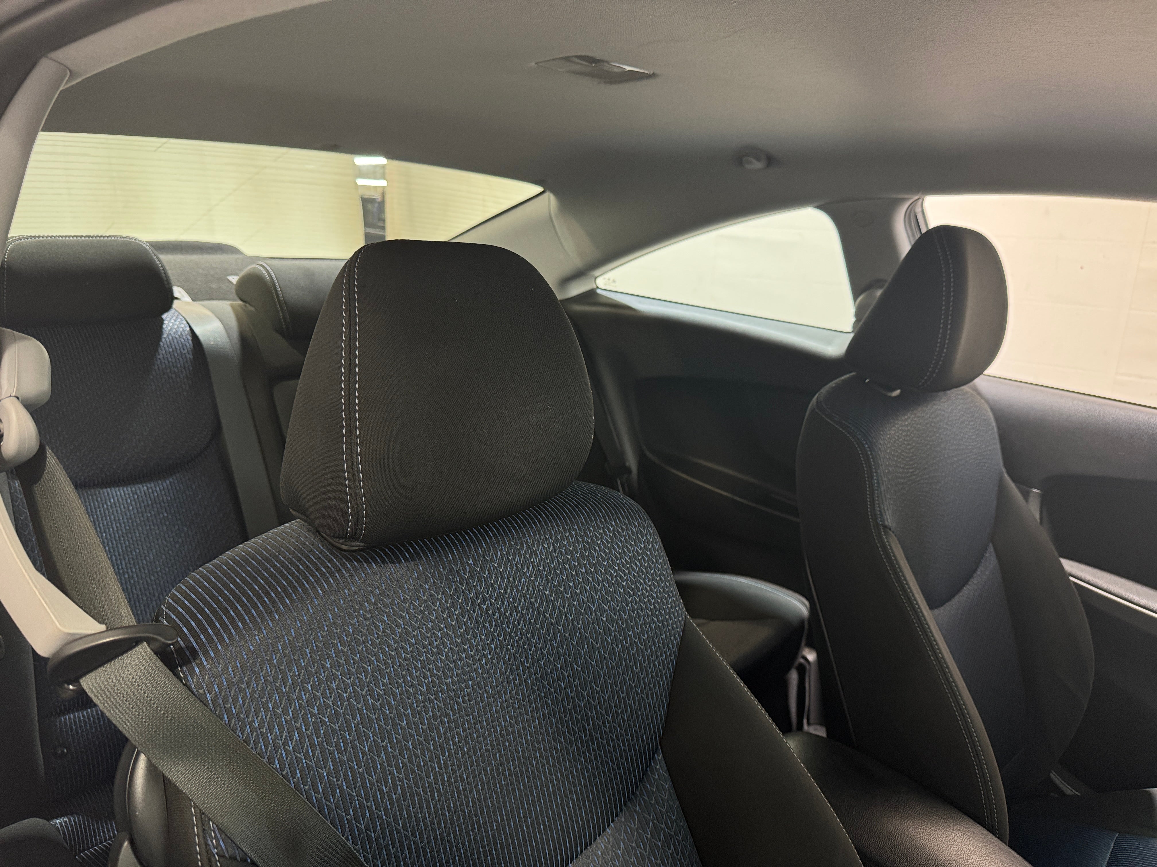 2014 Hyundai Elantra Base 2