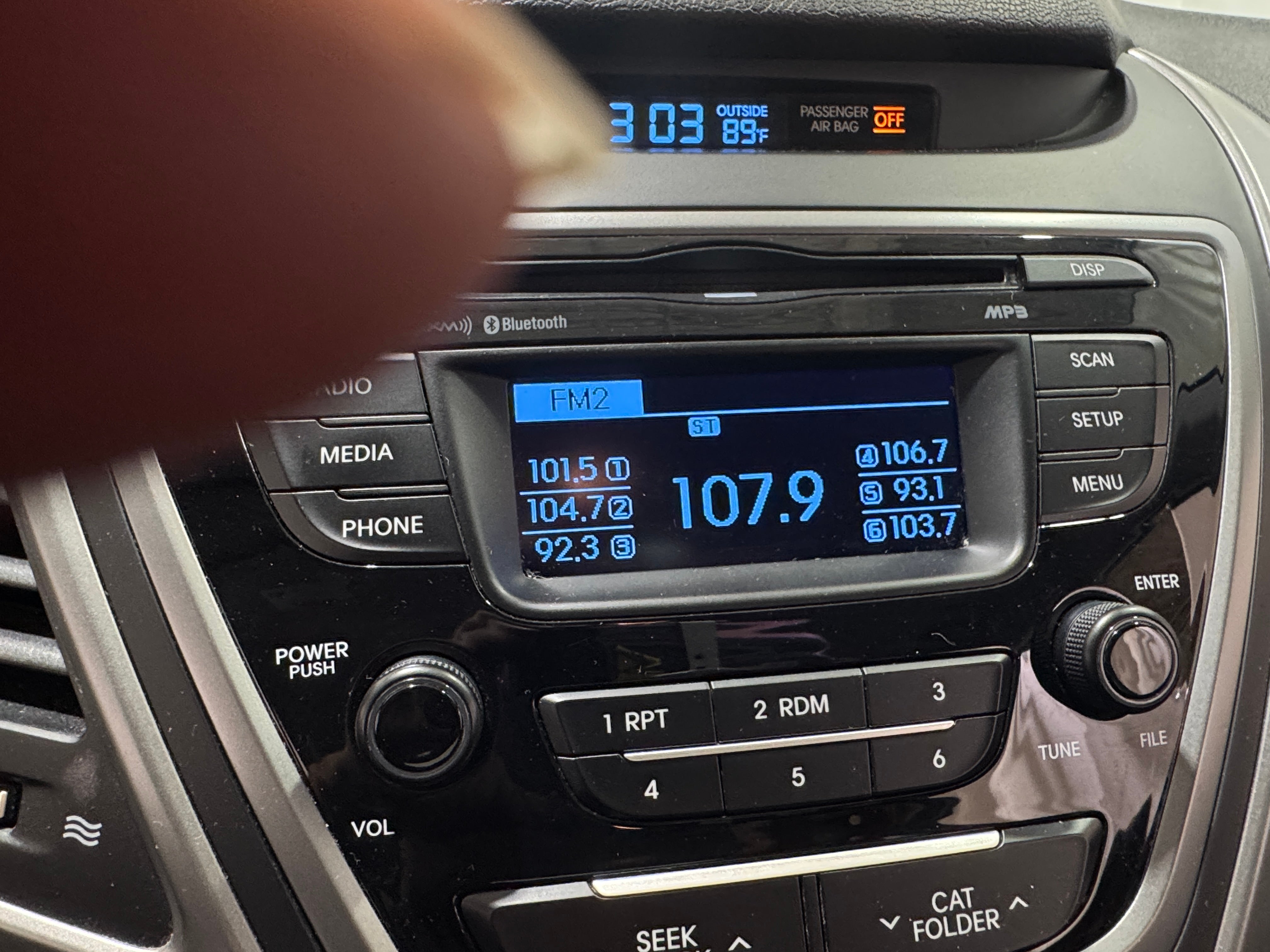 2014 Hyundai Elantra Base 3