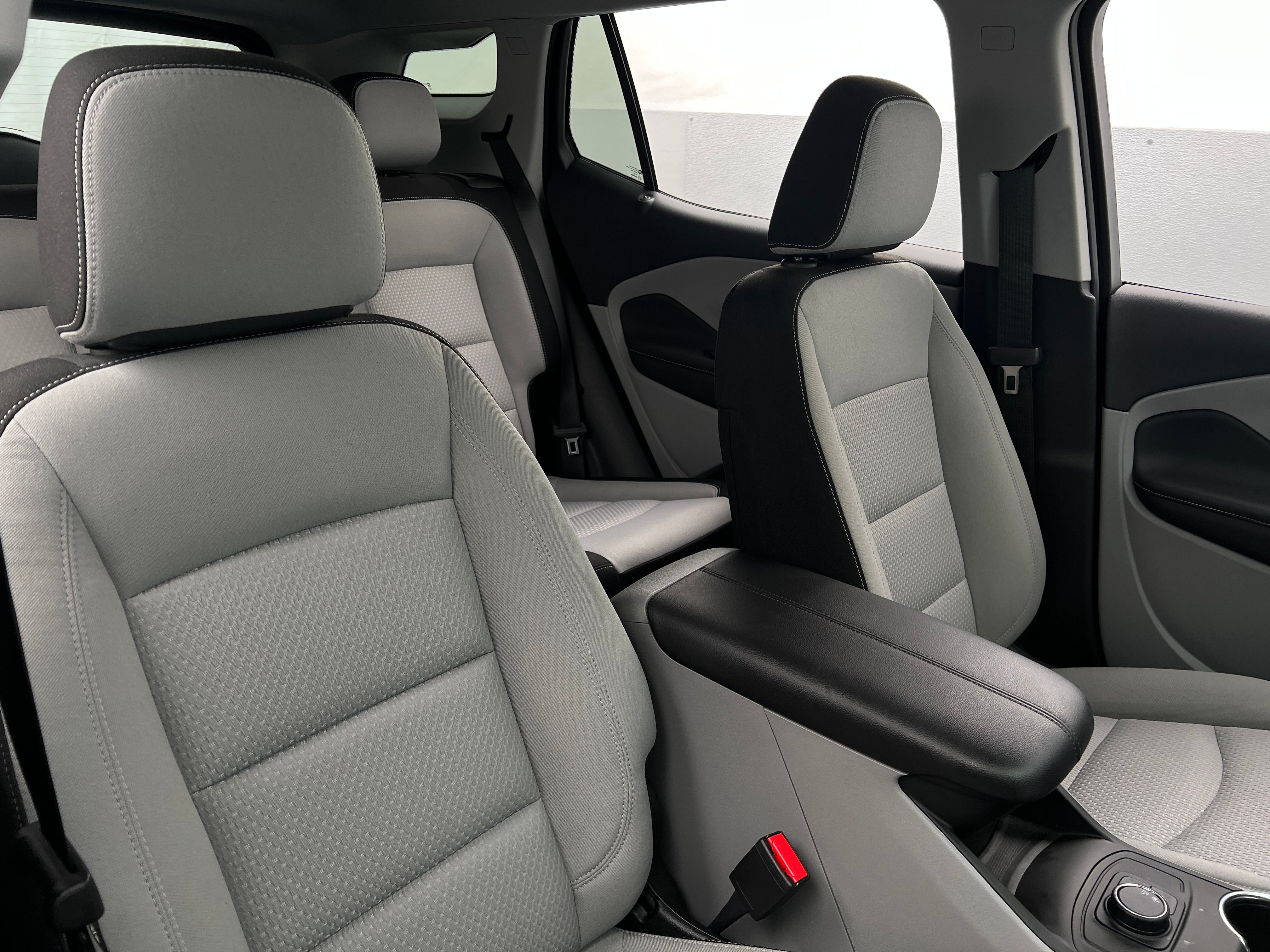 2022 GMC Terrain SLE 2