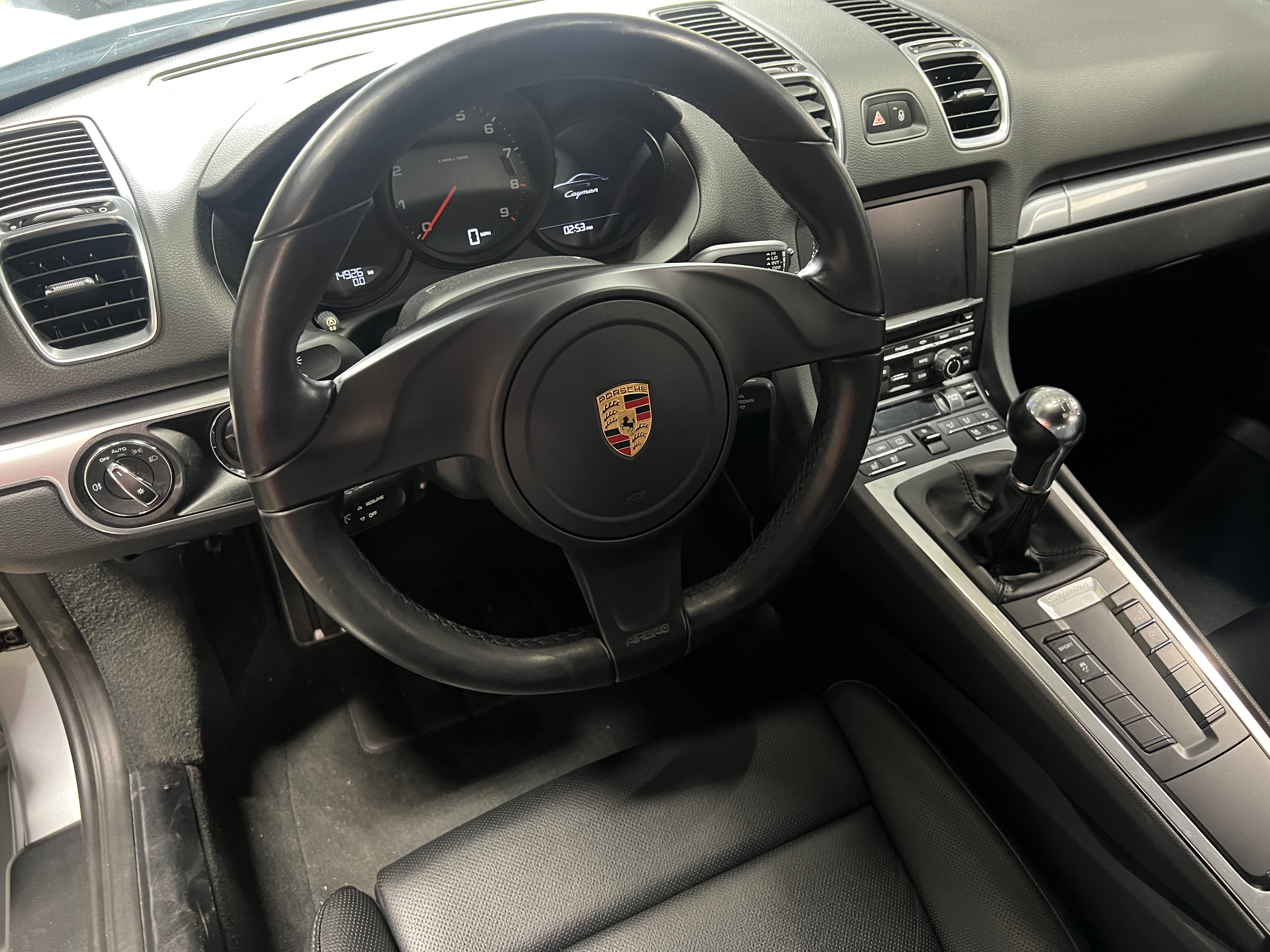 2016 Porsche Cayman Base 3