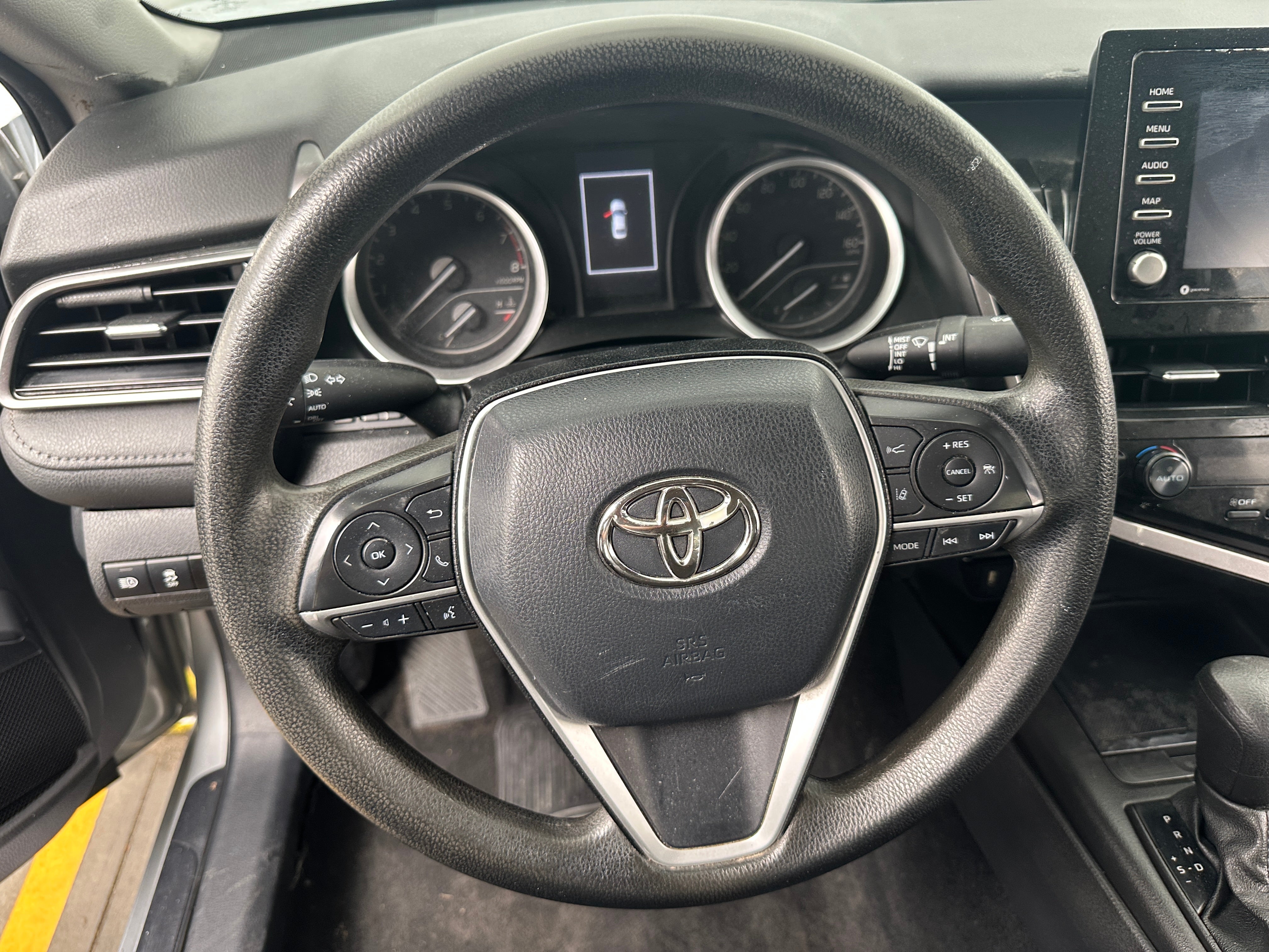 2022 Toyota Camry LE 5