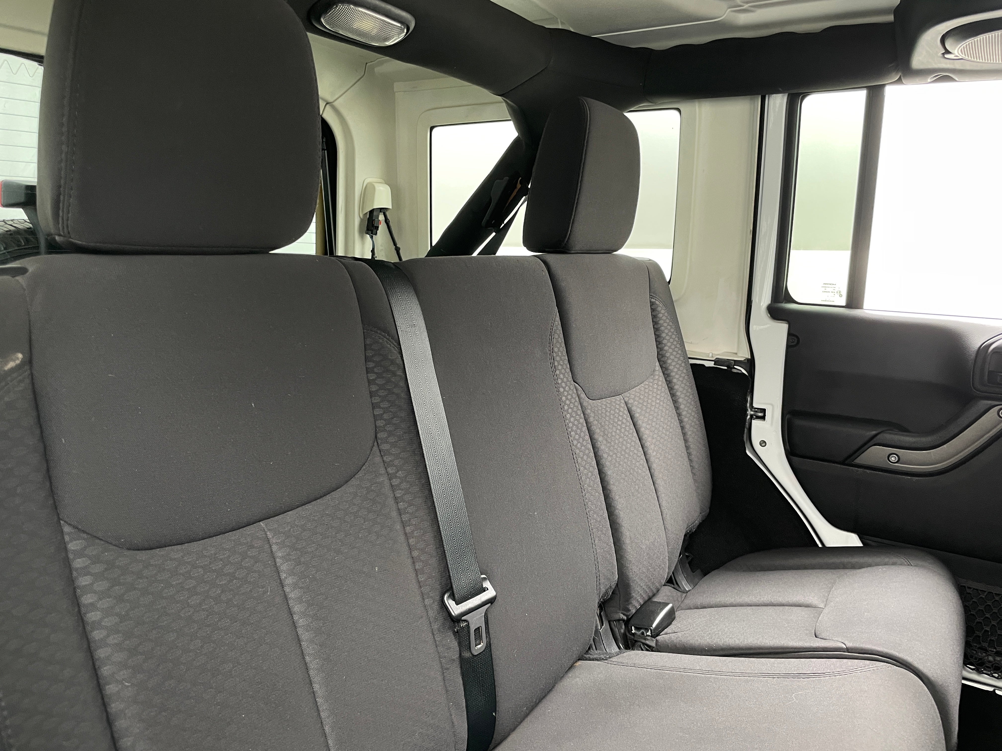 2013 Jeep Wrangler Unlimited Sport S 6
