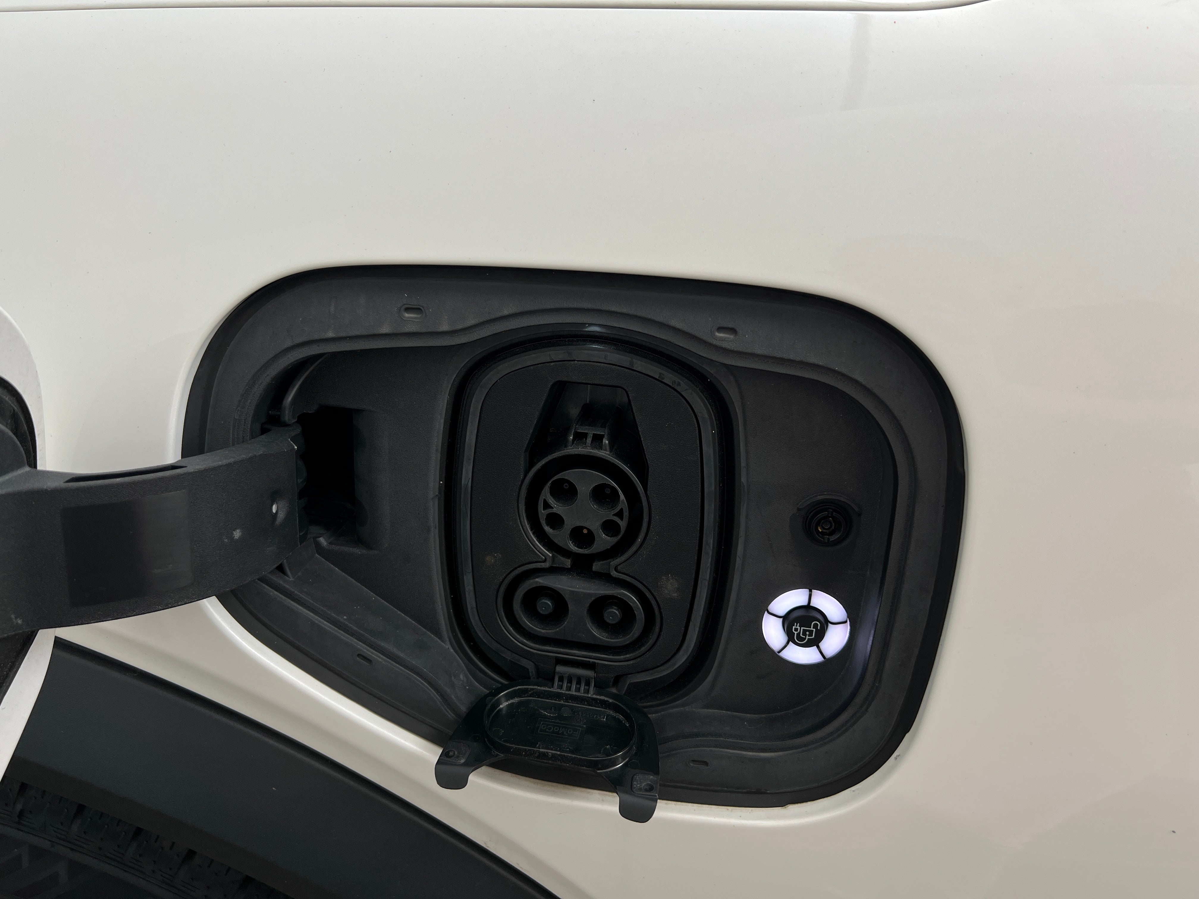 Used 2022 Ford Mustang Mach-E Select RWD with VIN 3FMTK1RM8NMA13971 for sale in Oak Creek, WI