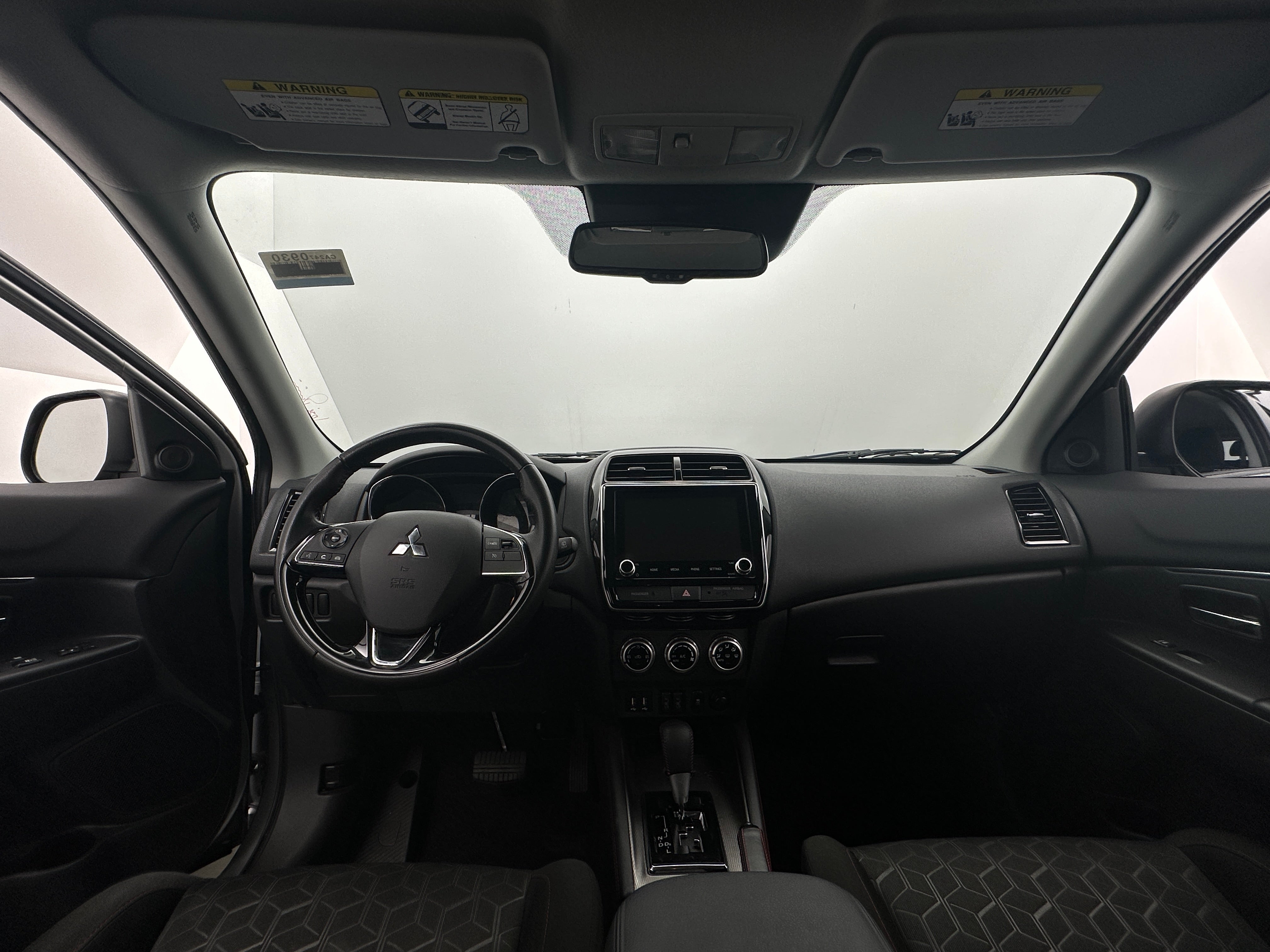 2023 Mitsubishi Outlander Sport LE 3