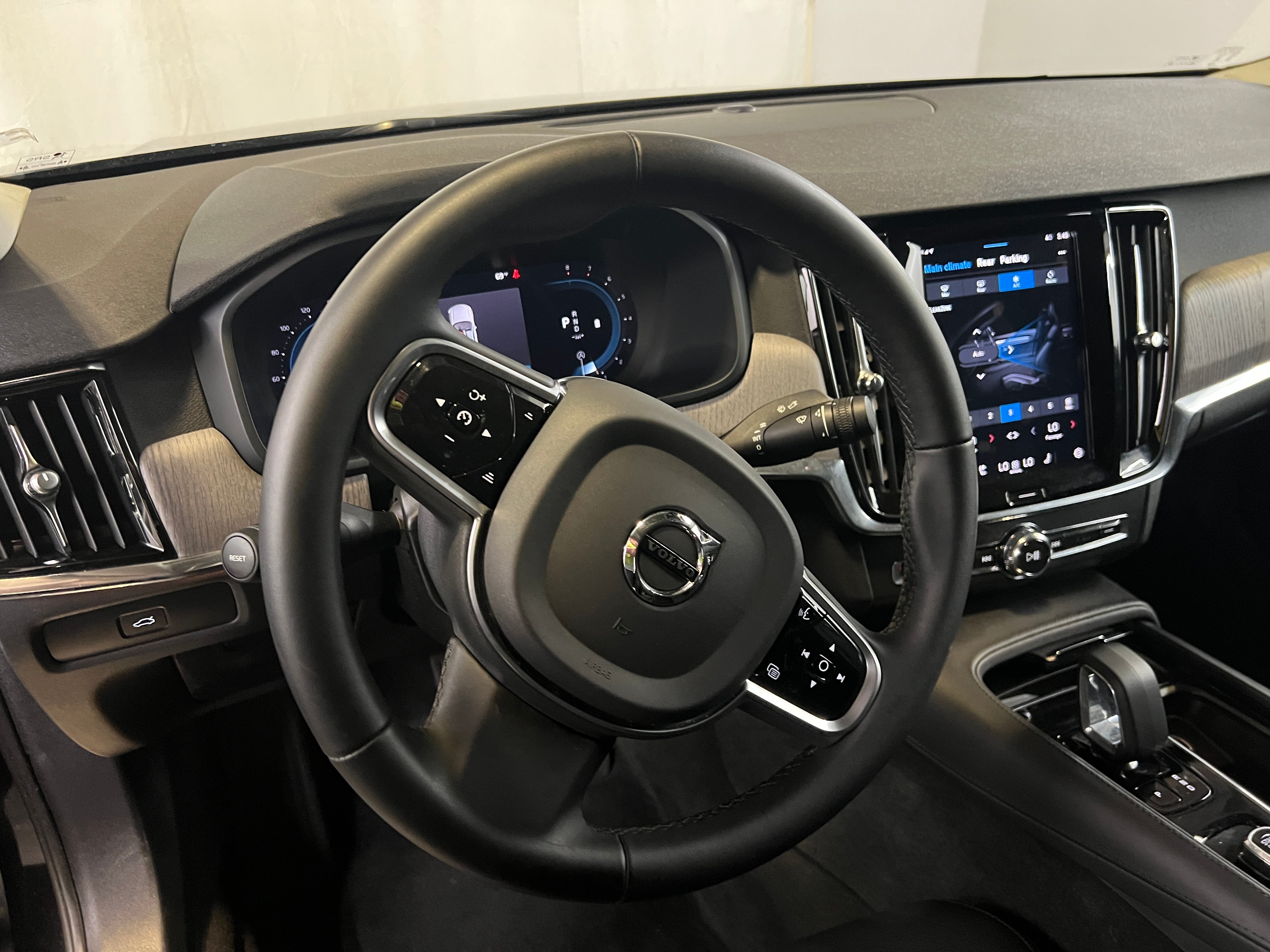 2024 Volvo S90 B6 Plus 4