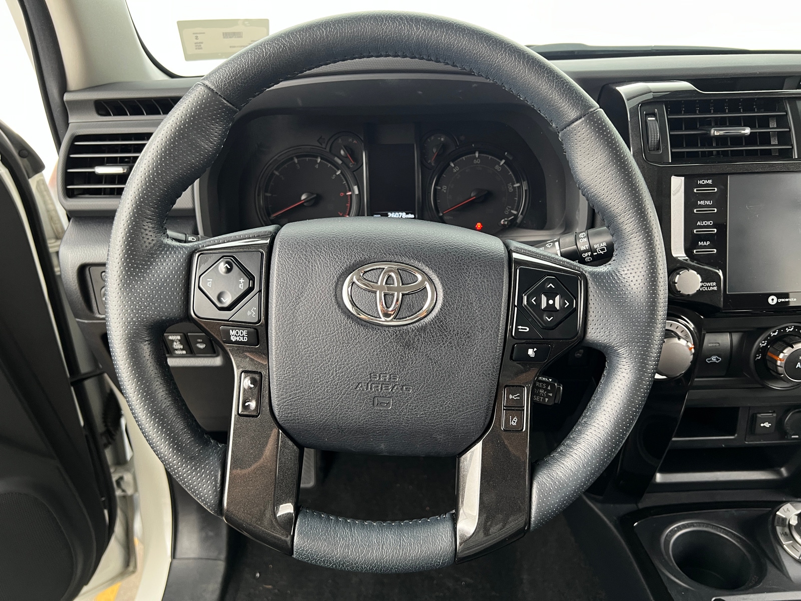 Thumbnail: 2023 Toyota 4Runner - 4