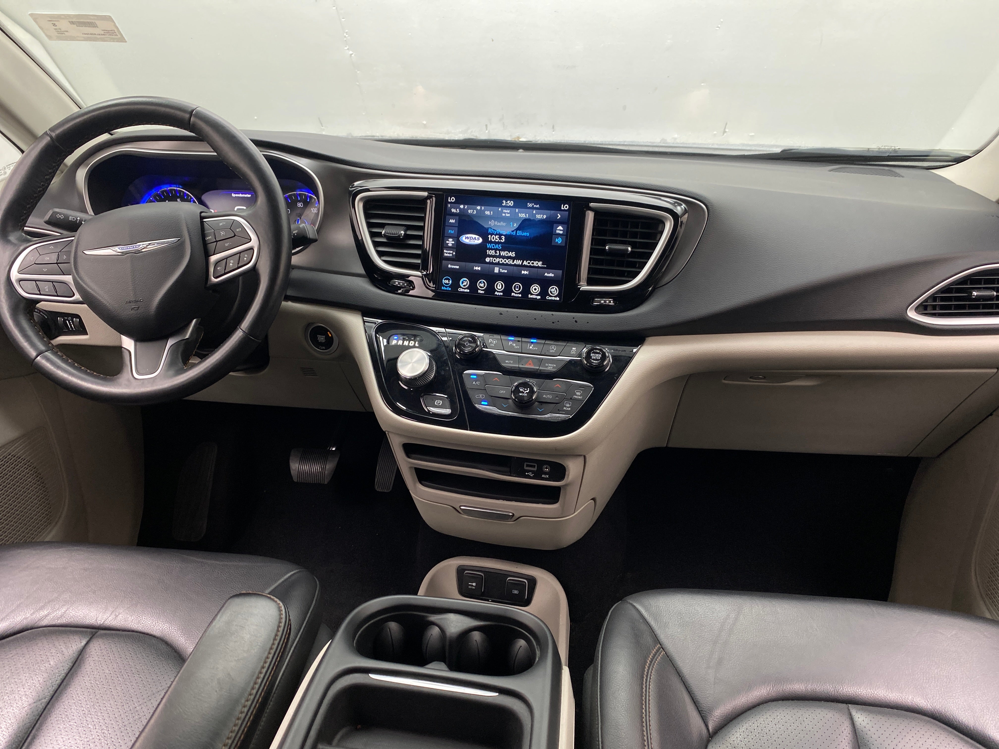 2020 Chrysler Pacifica Touring L 2