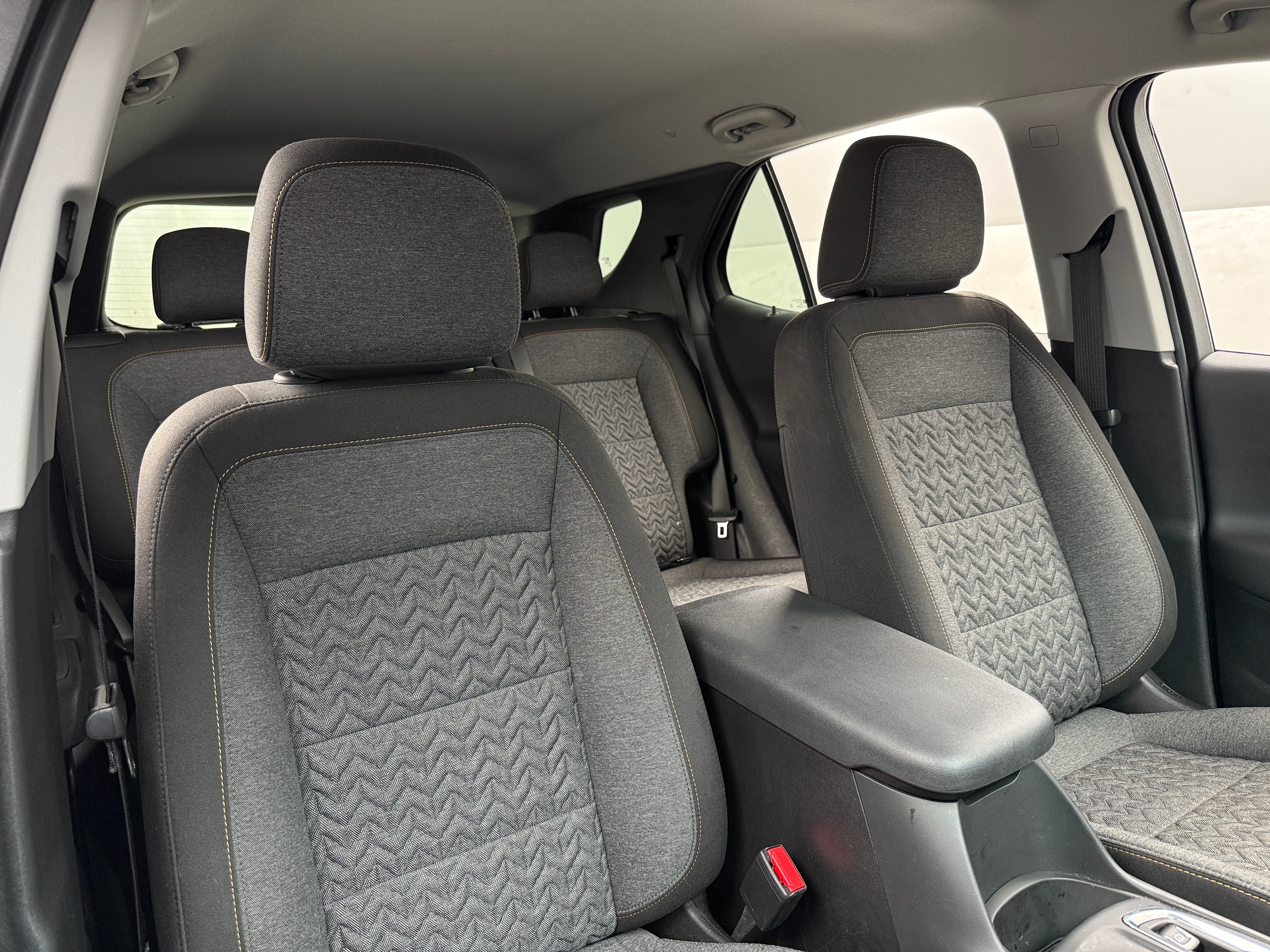 2023 Chevrolet Equinox LT 2