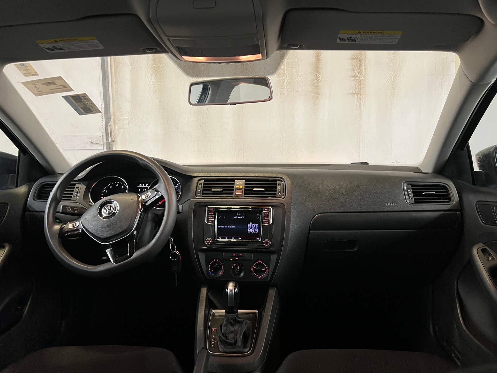 Thumbnail: 2016 Volkswagen Jetta - 3