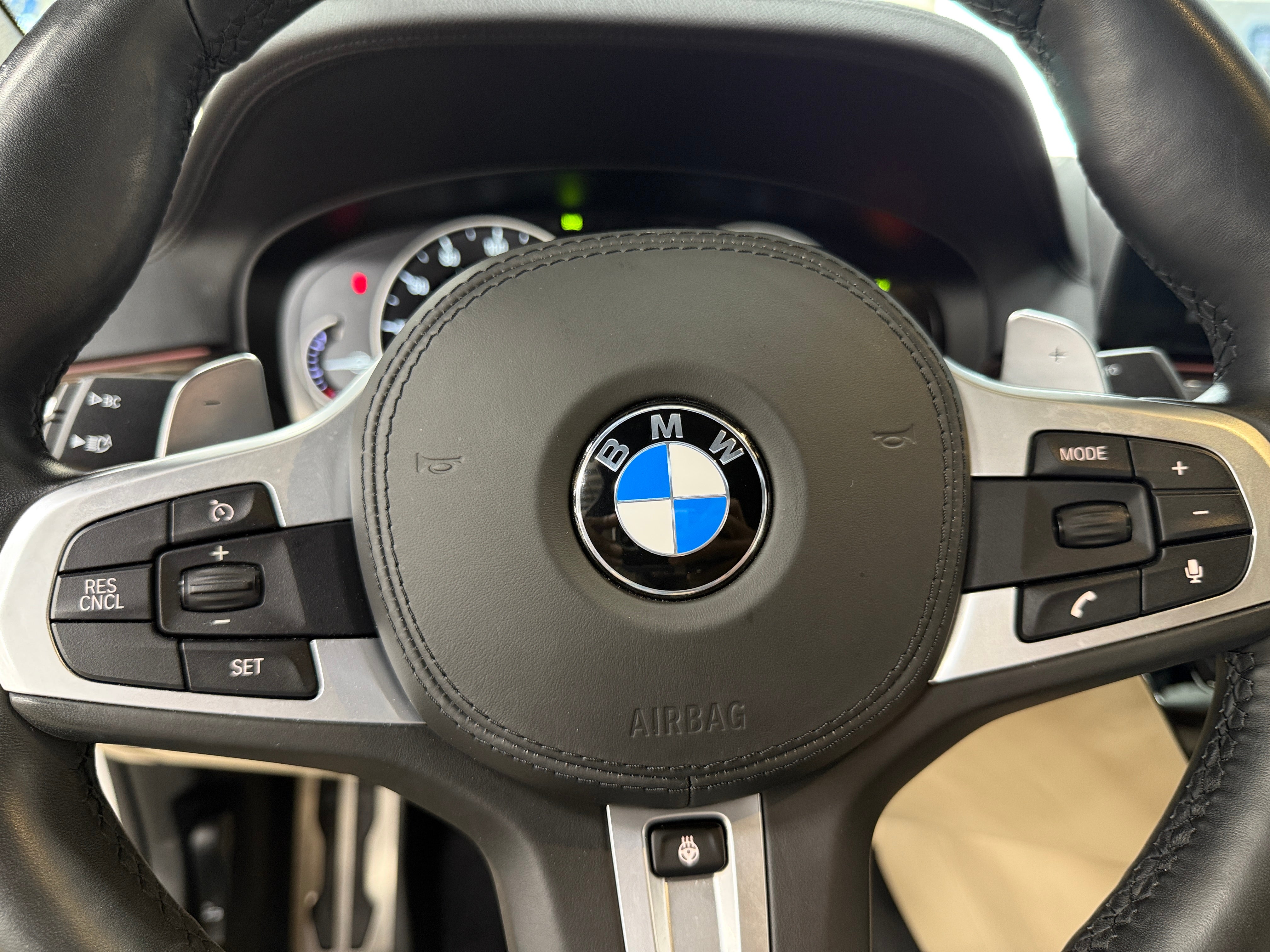 2017 BMW 5 Series 540i xDrive 4