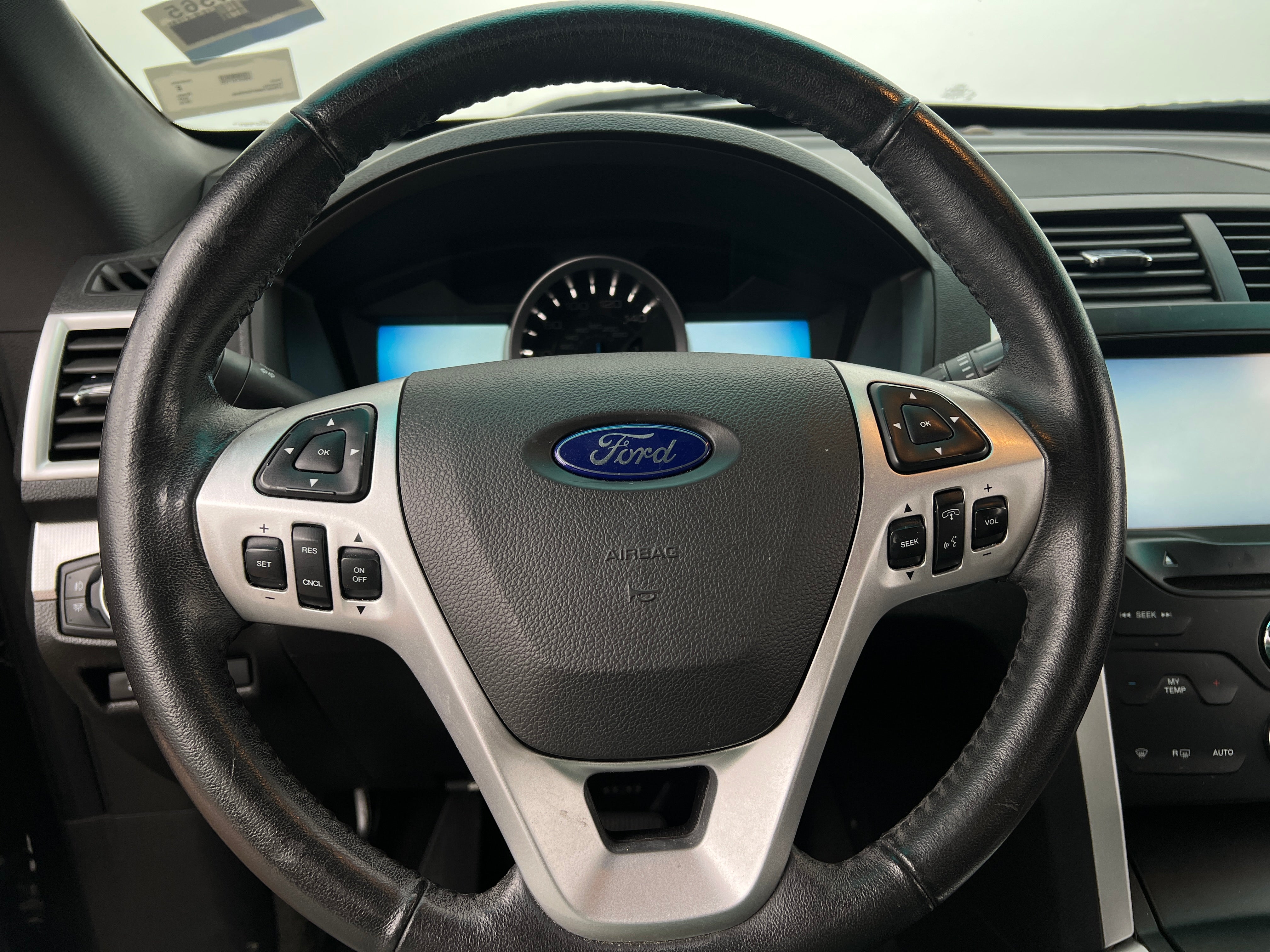 2015 Ford Explorer XLT 5