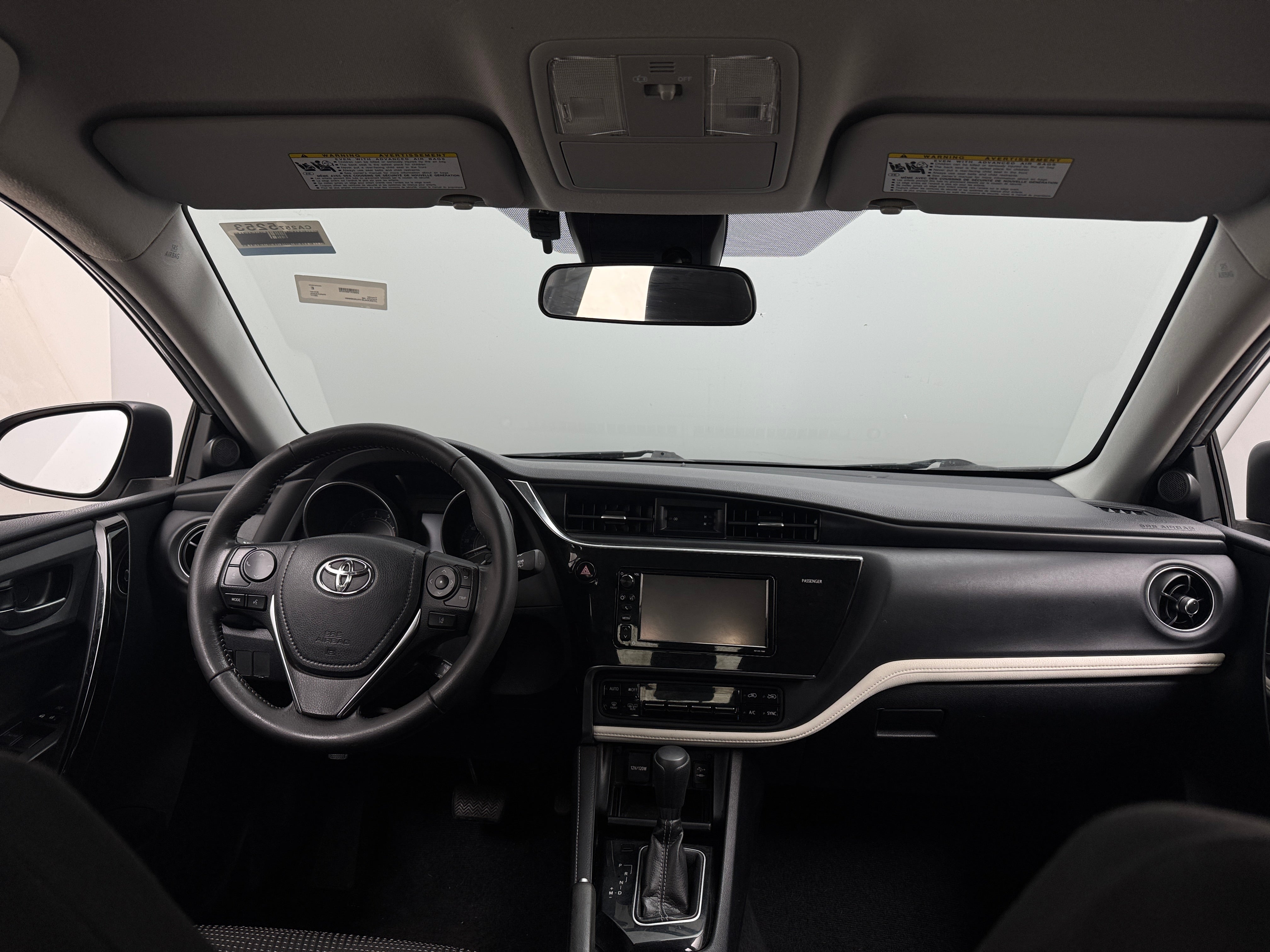 2017 Toyota Corolla iM Base 3